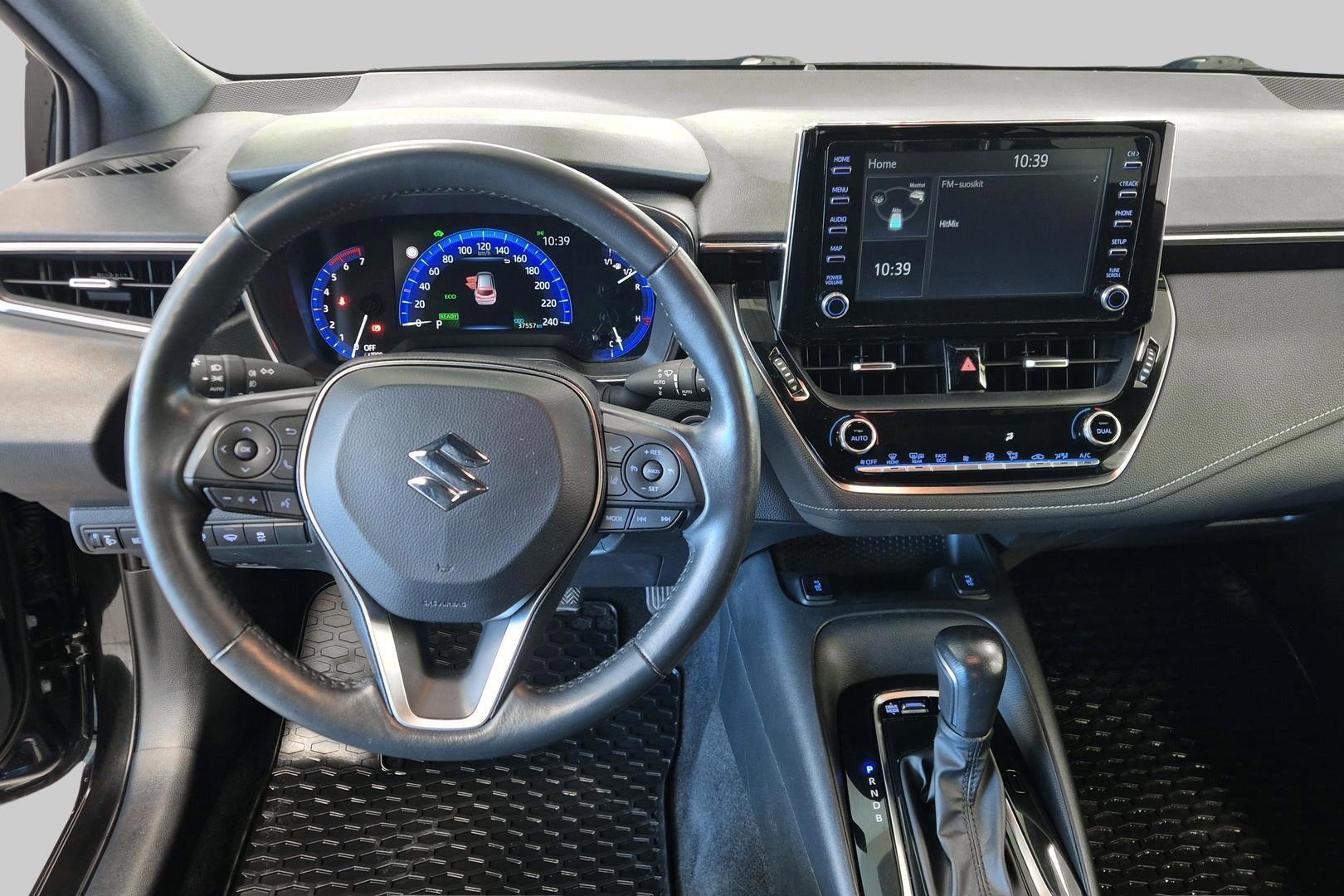 SUZUKI Swace 2022