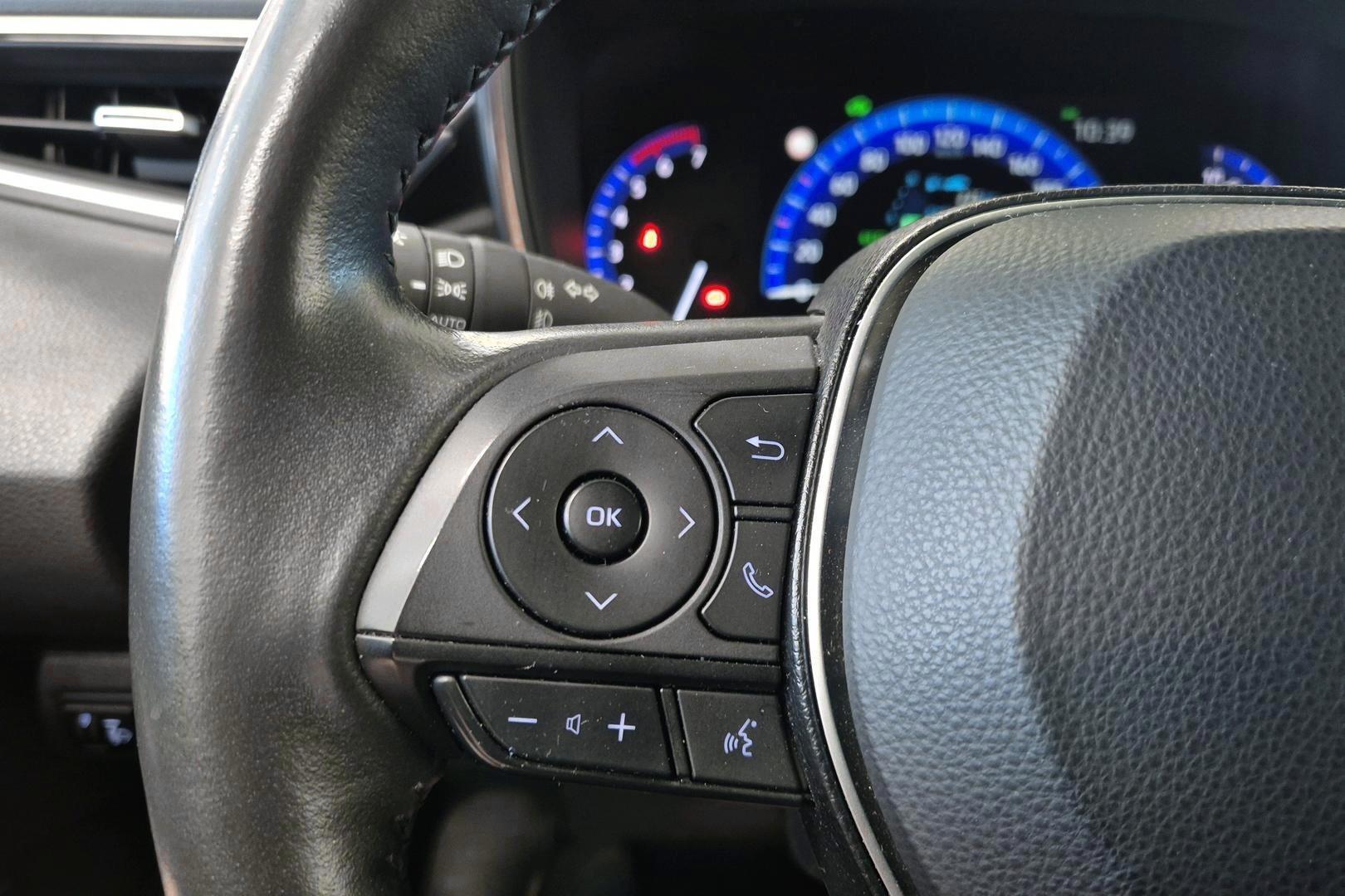 SUZUKI Swace 2022