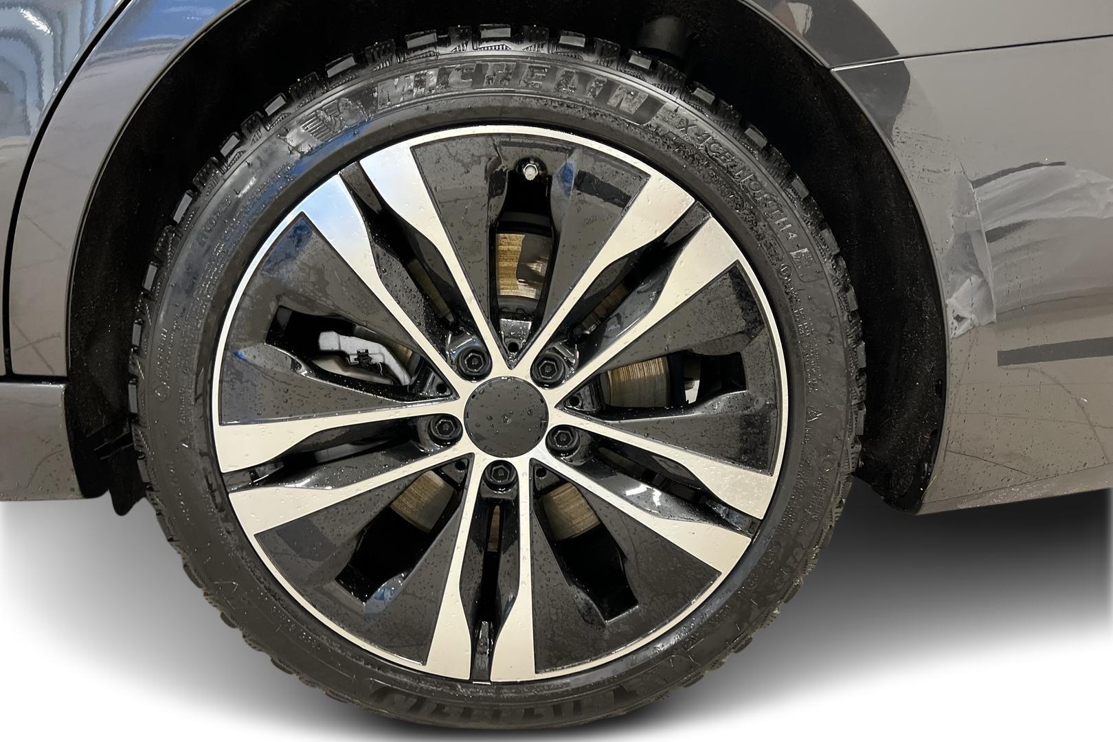 MERCEDES-BENZ C 2022