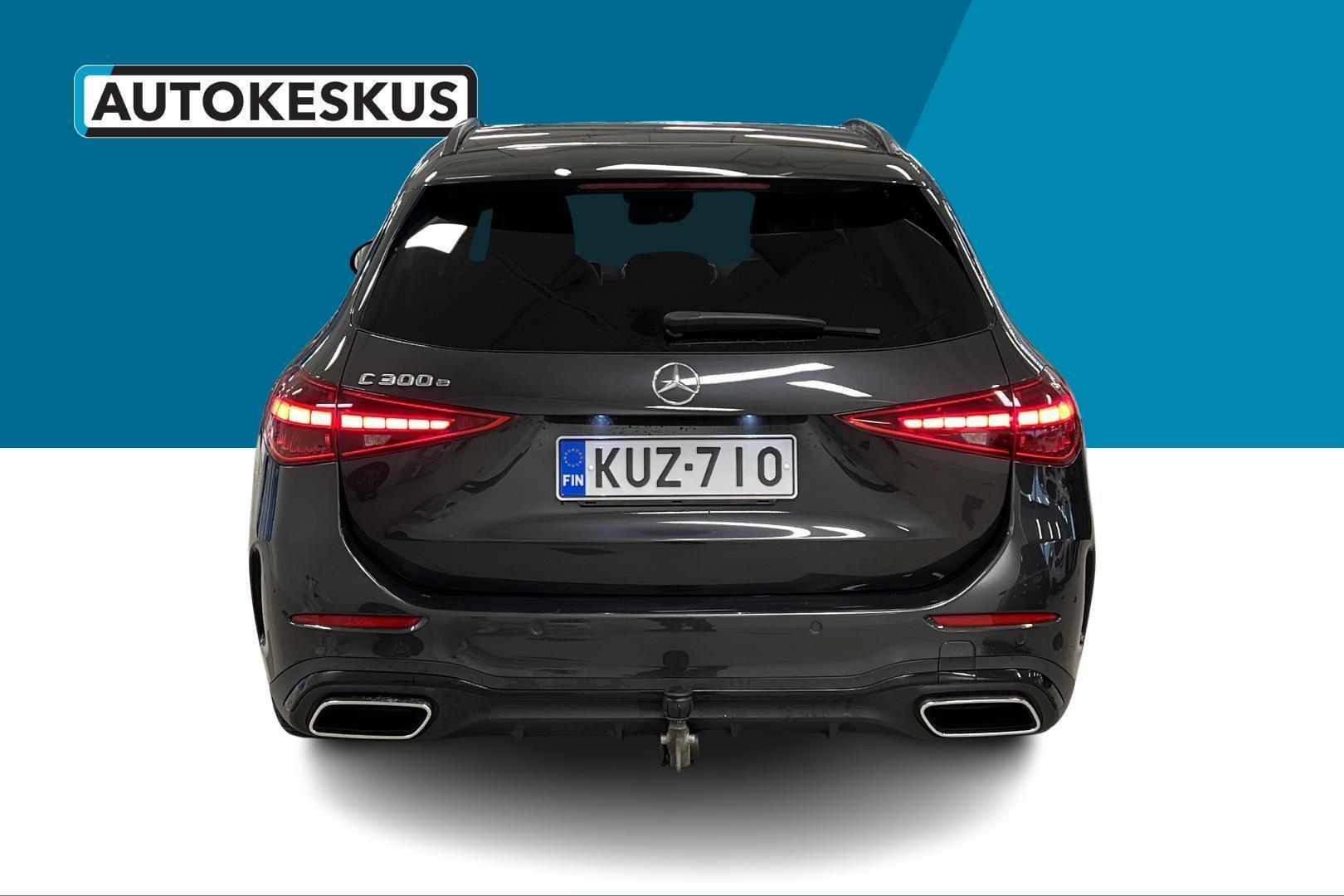 MERCEDES-BENZ C 2022