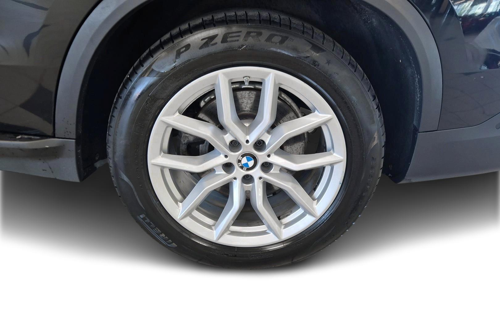 BMW X5 2021