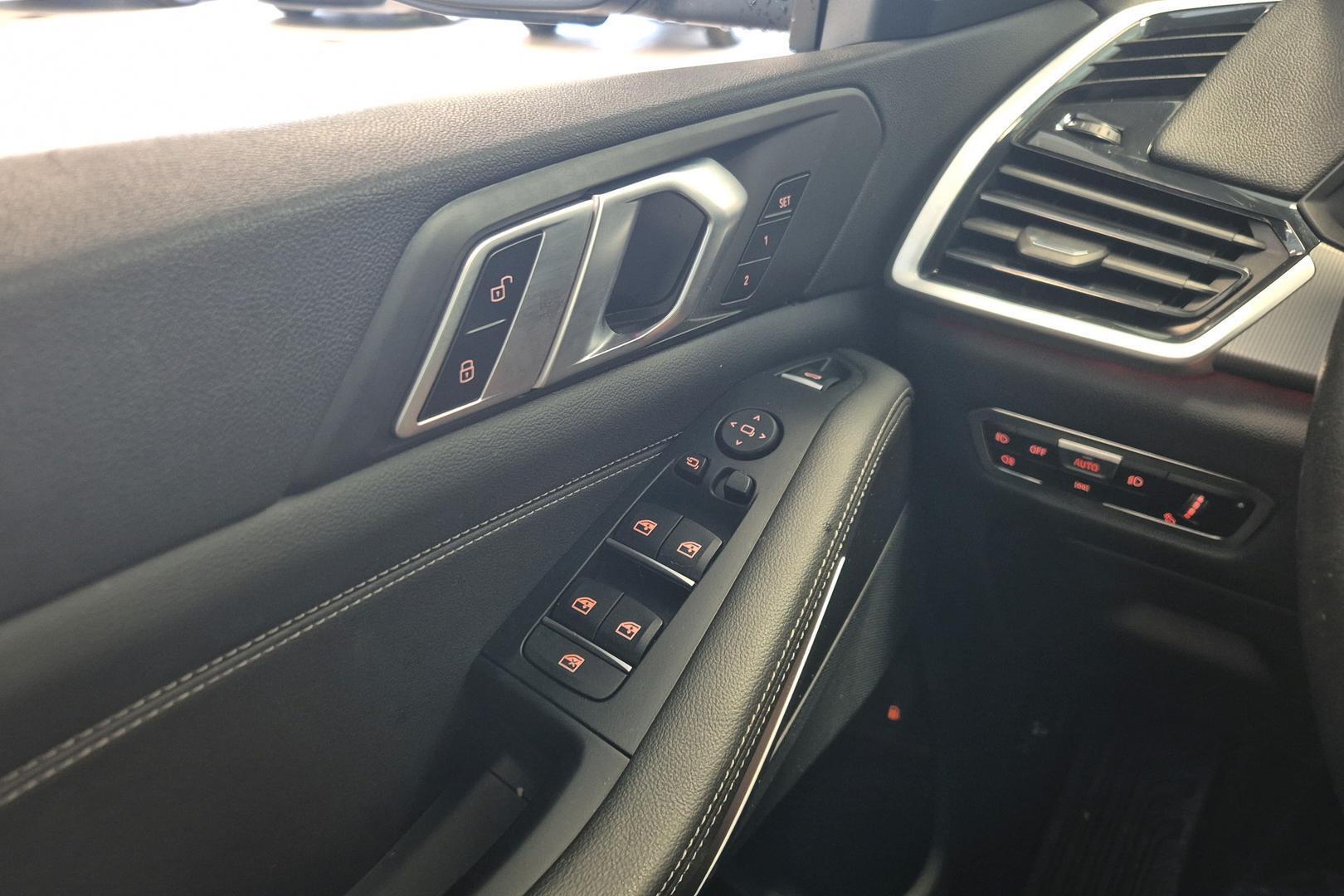 BMW X5 2021