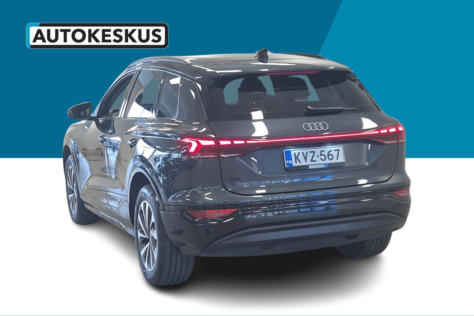 AUDI Q6 e-tron 7