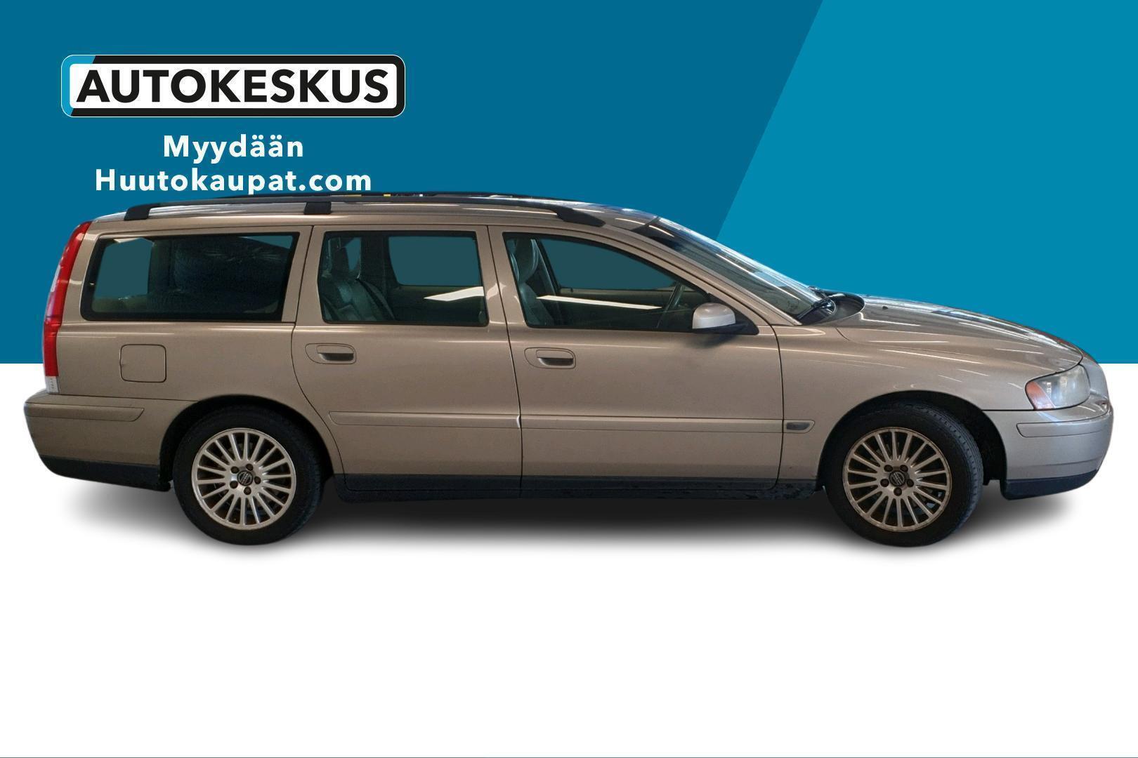 VOLVO V70 2004