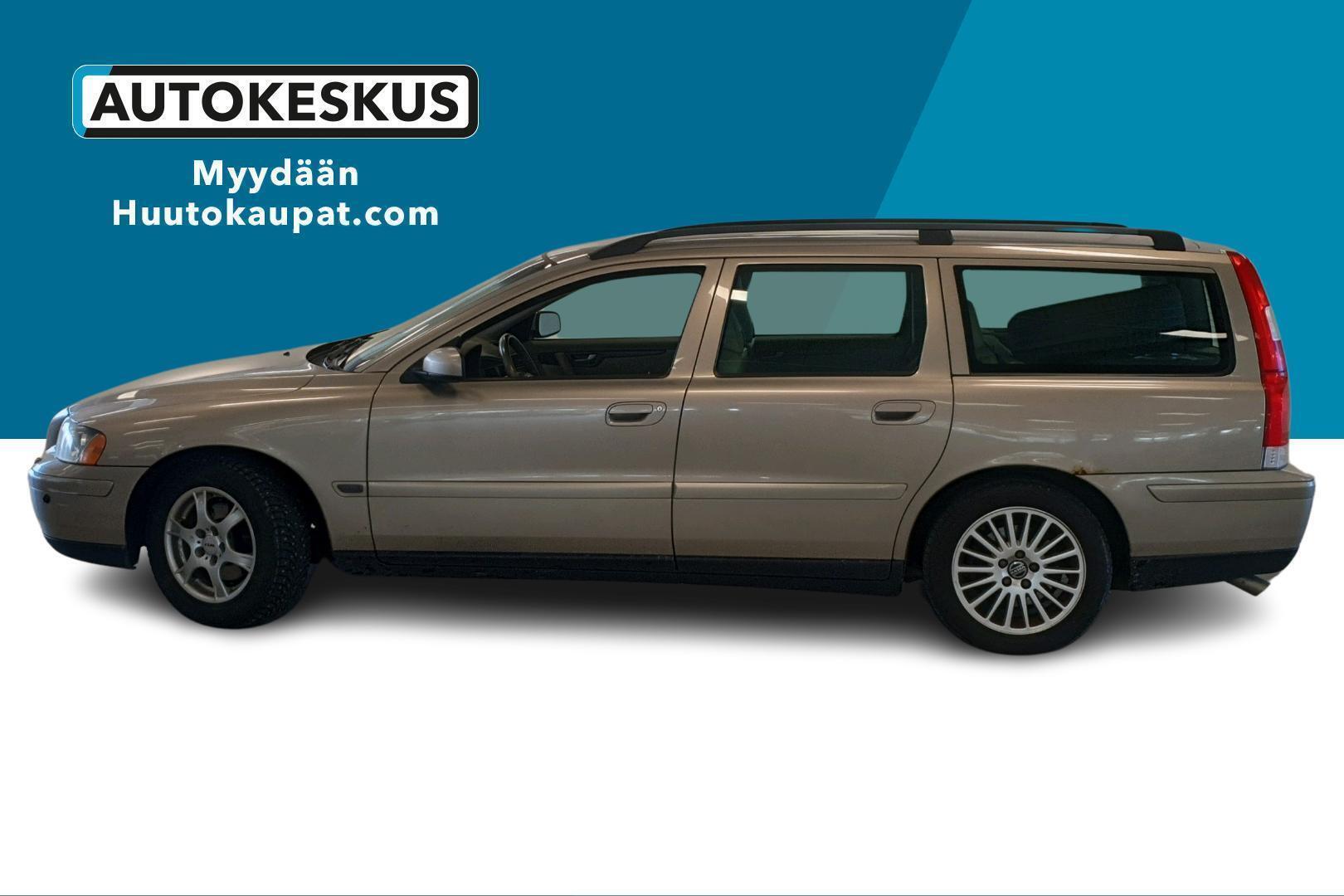 VOLVO V70 2004