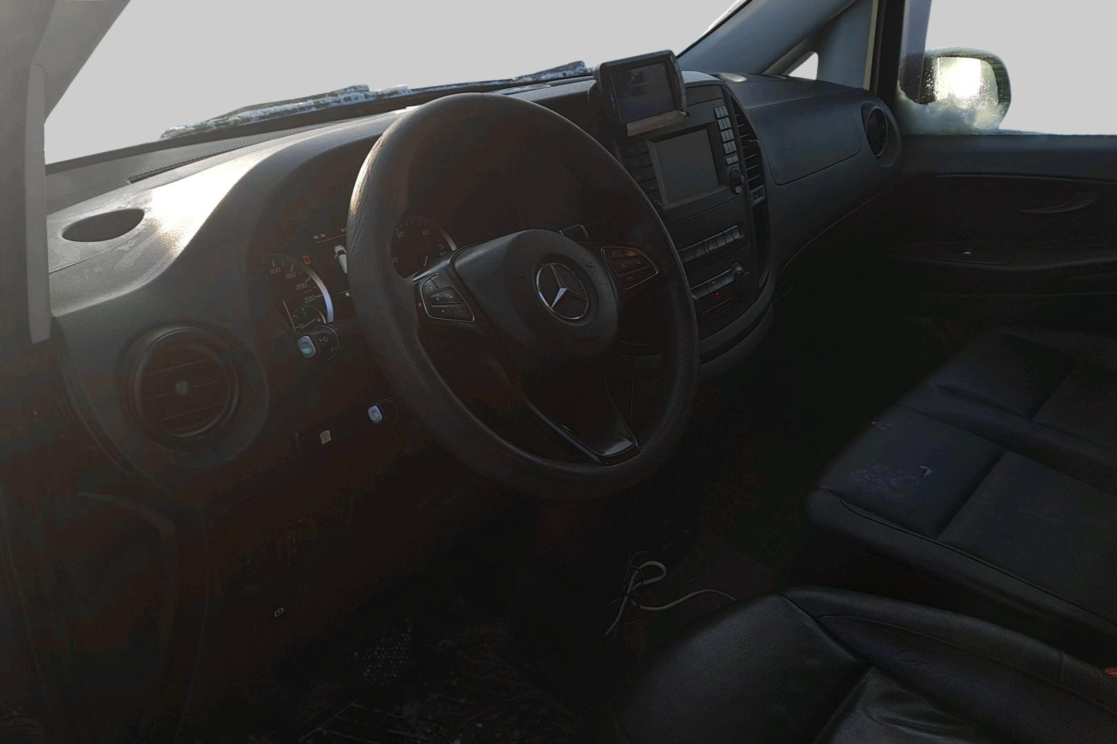 MERCEDES-BENZ Vito 2015