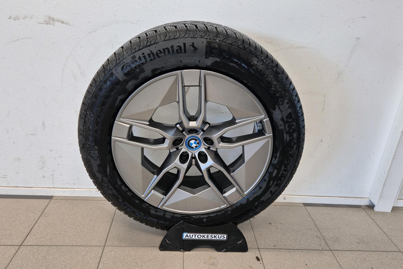 BMW iX 2022