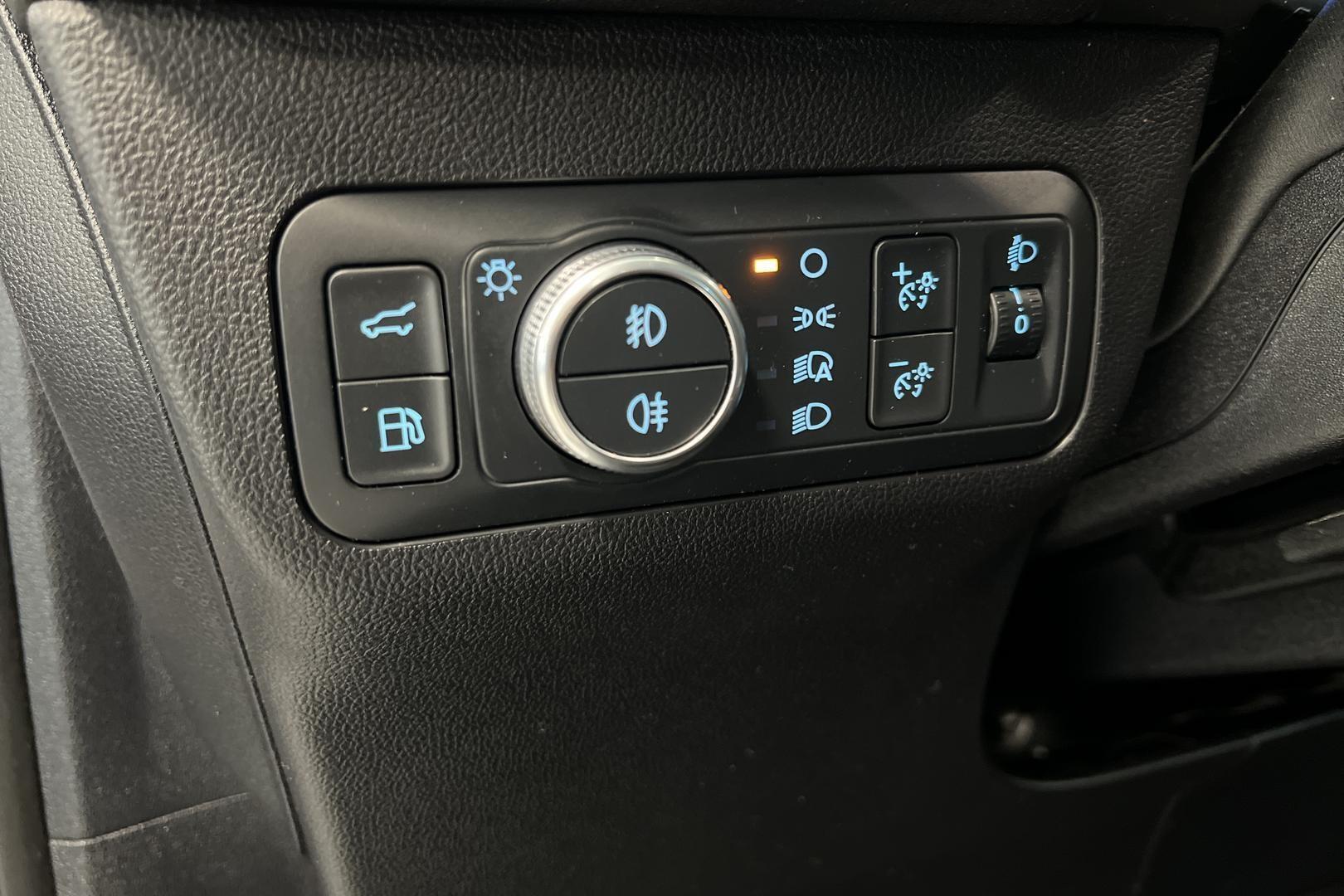 FORD Kuga 2023
