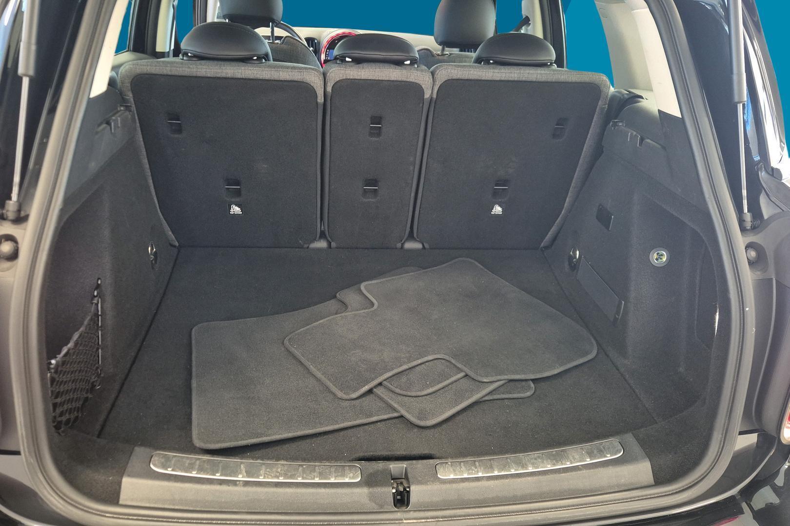 MINI Countryman 12