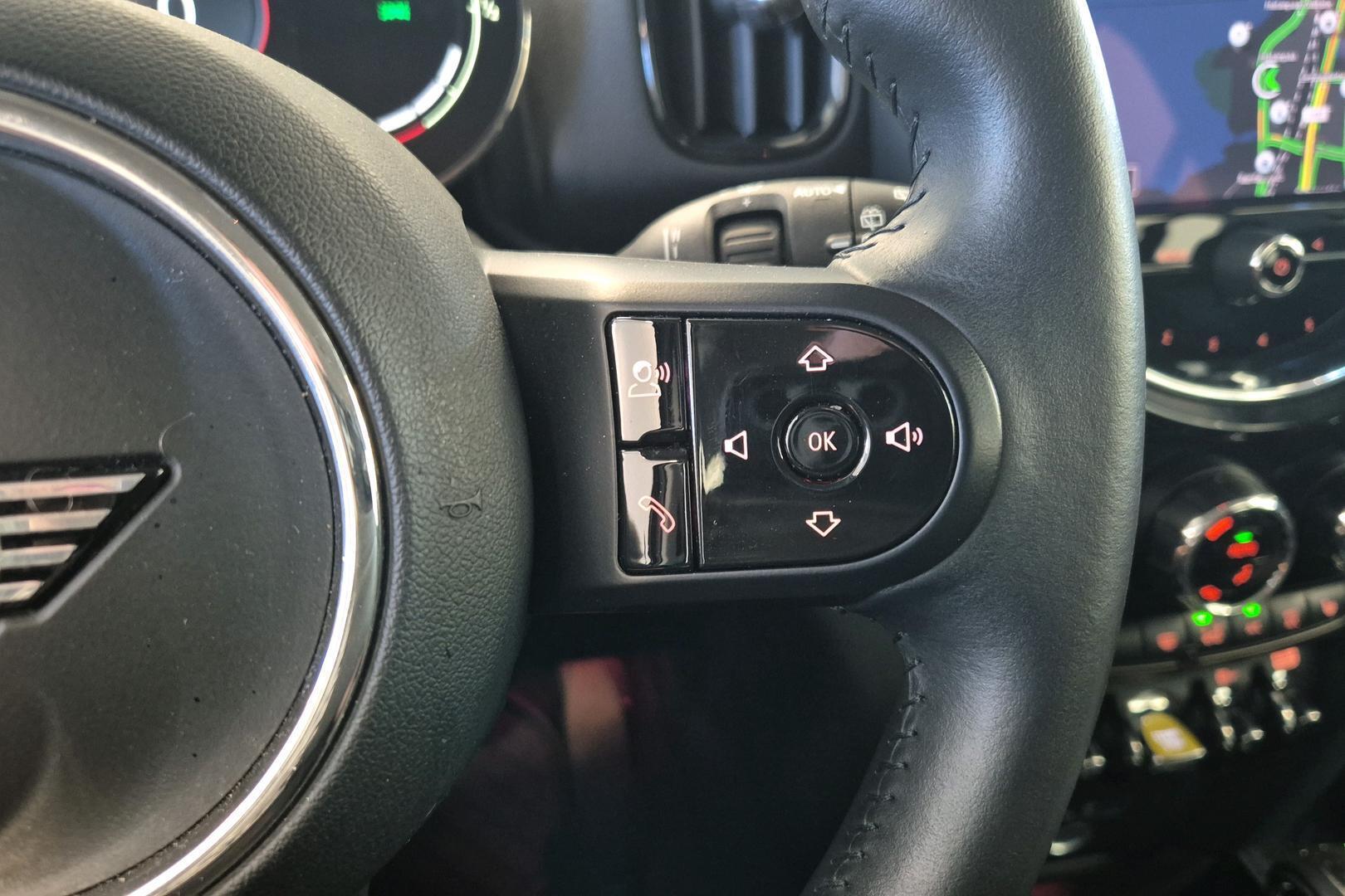 MINI Countryman 18
