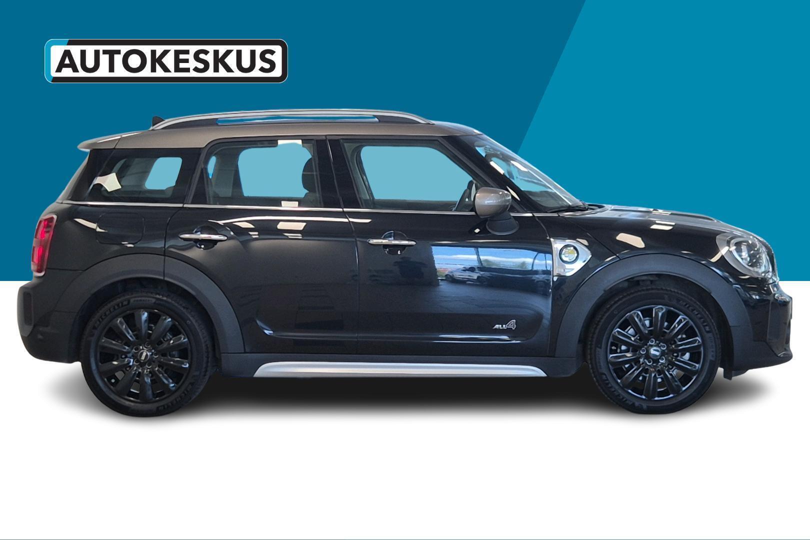 MINI Countryman 4