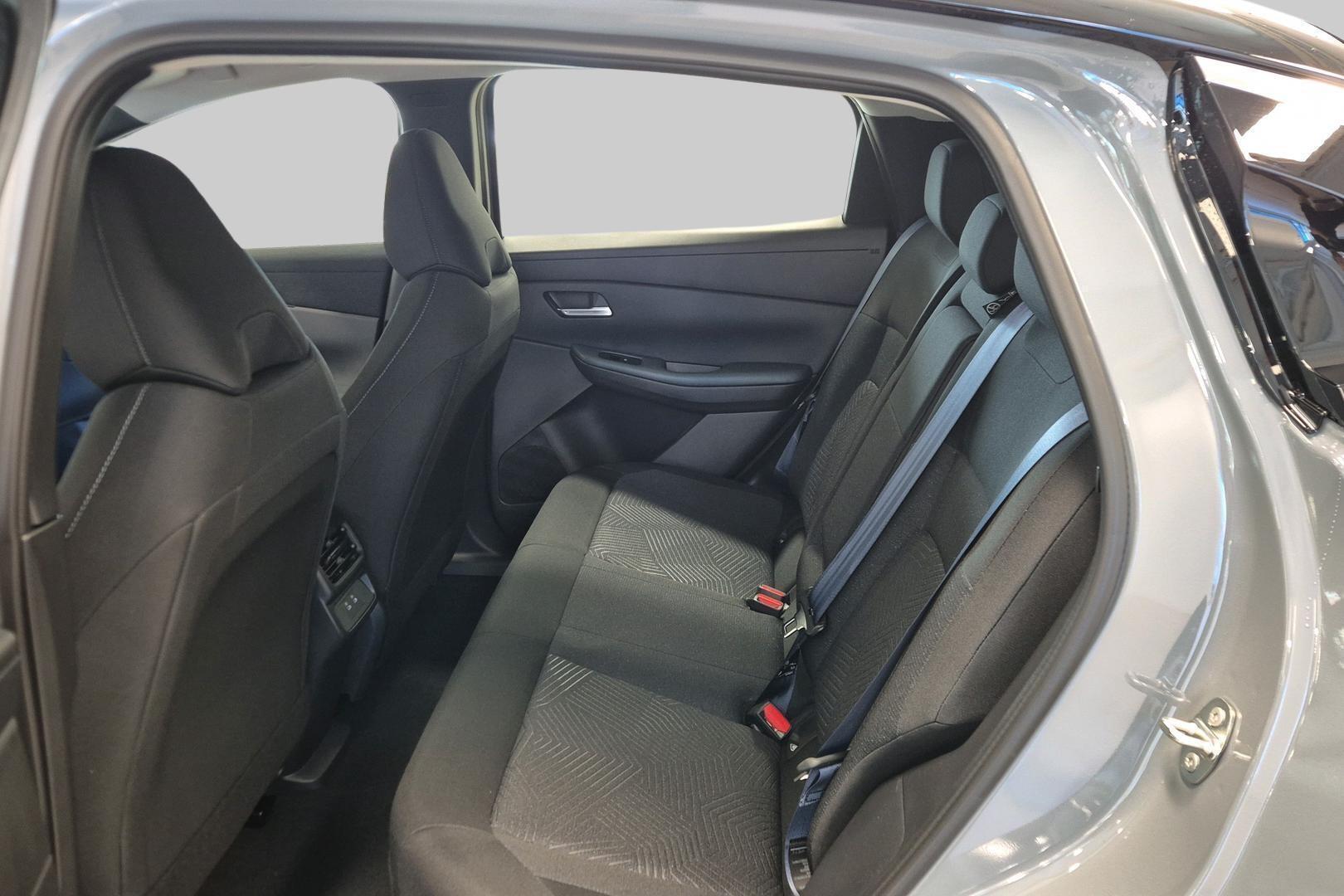 NISSAN Leaf 2026