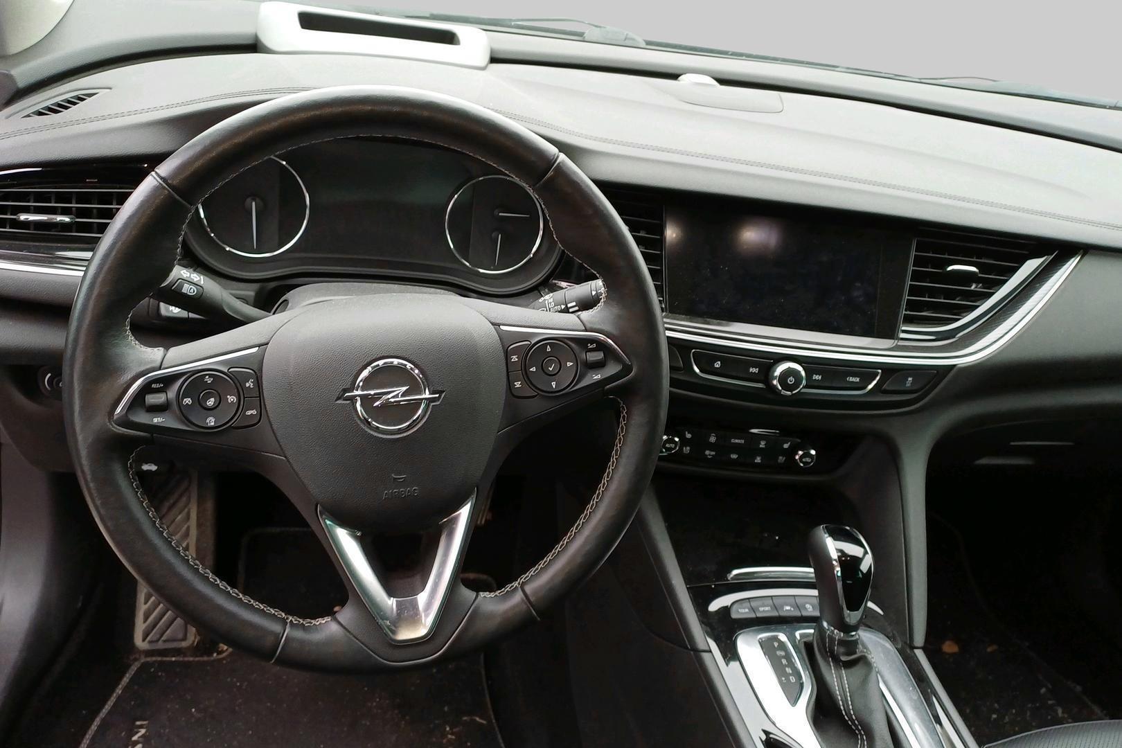 OPEL Insignia 2020