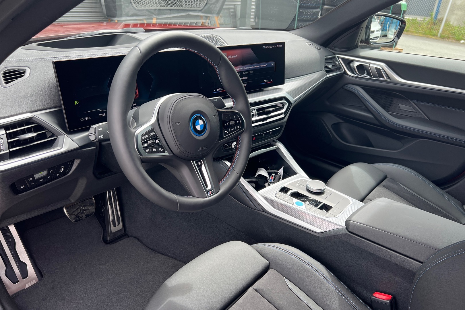 BMW i4 2023