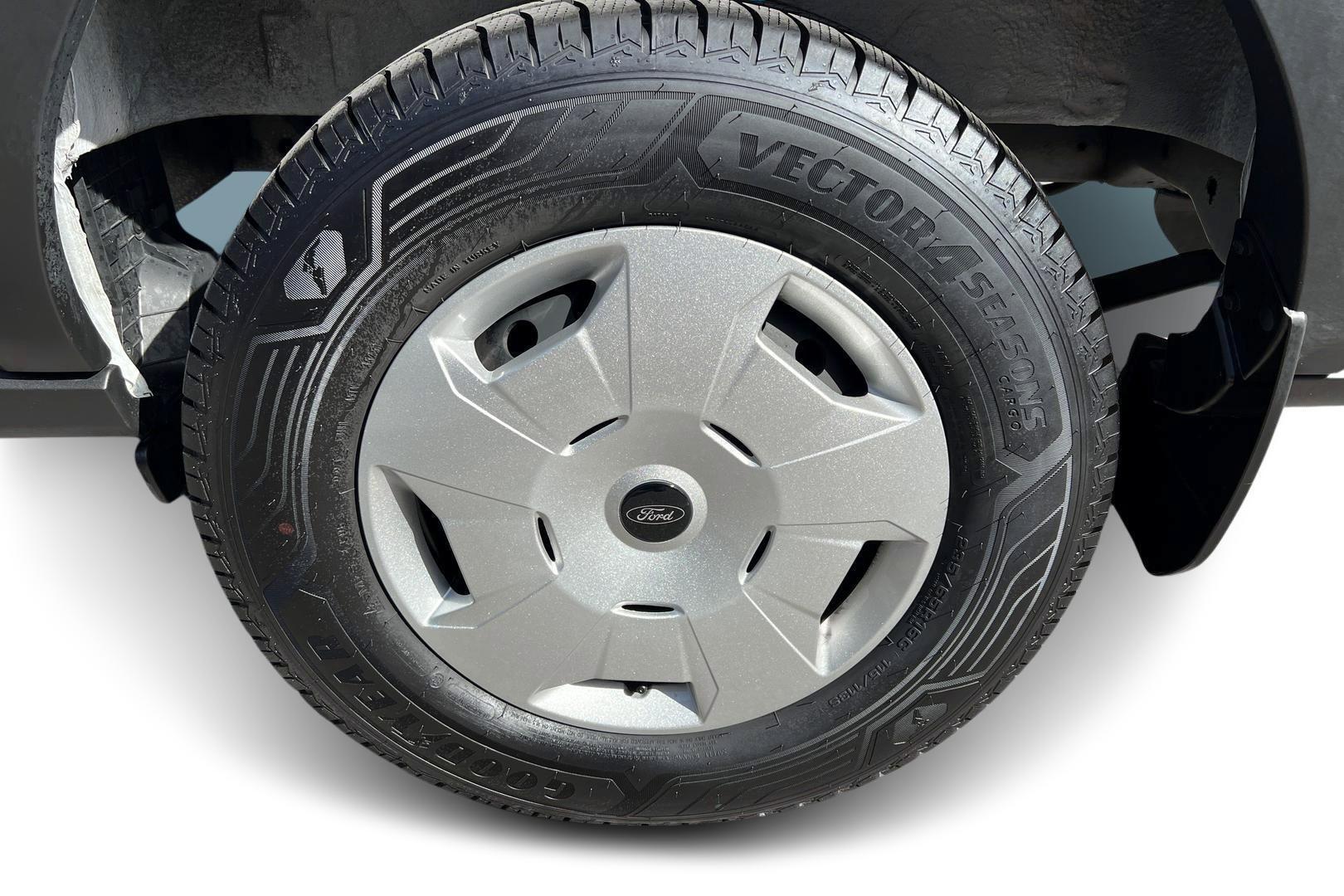 FORD TRANSIT 13