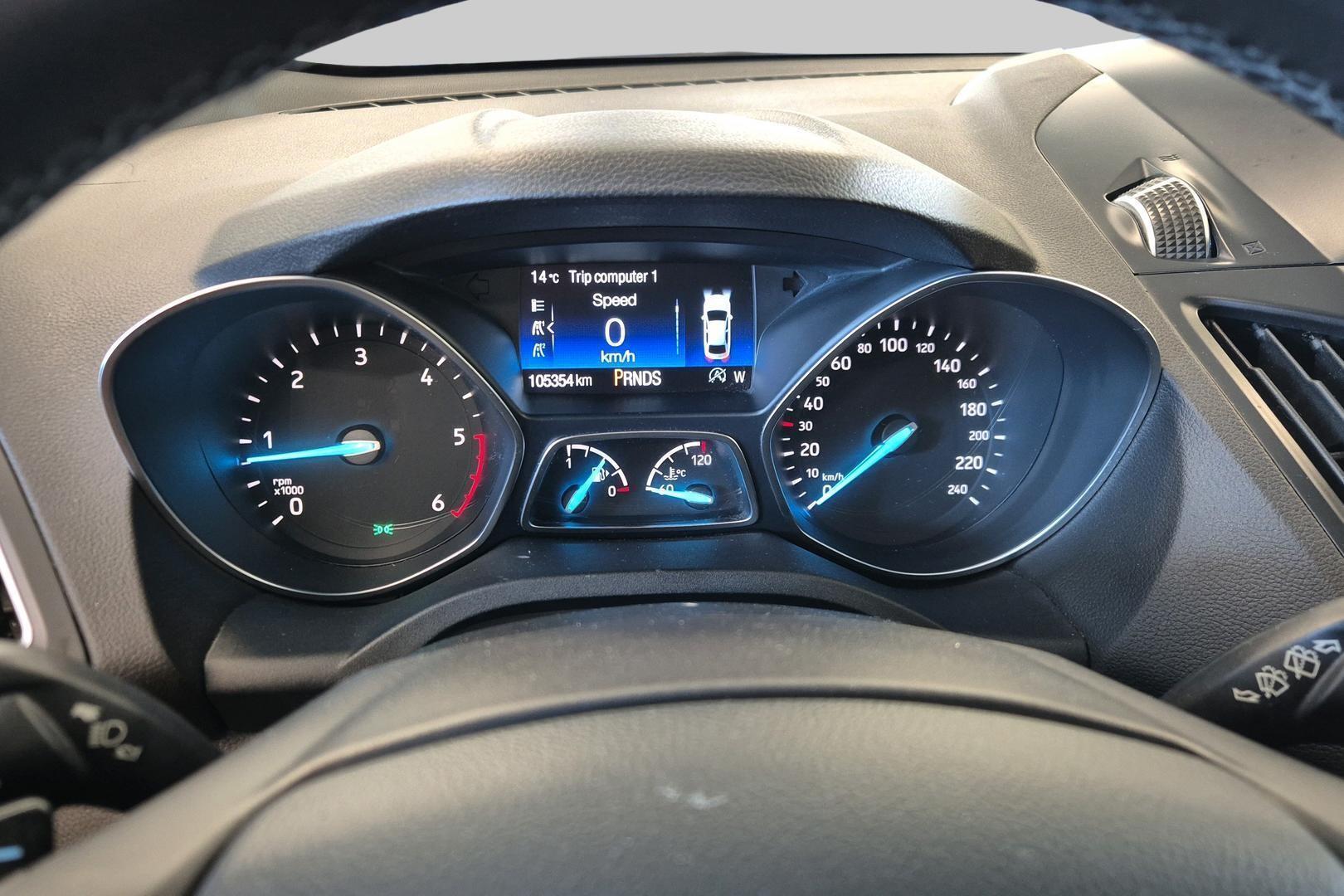 FORD Kuga 14