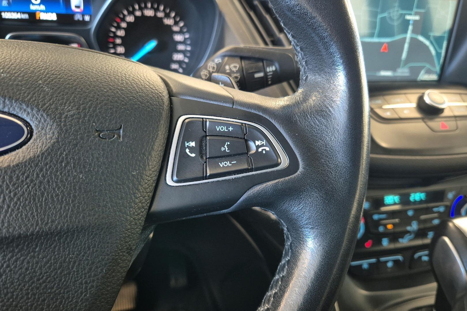FORD Kuga 18