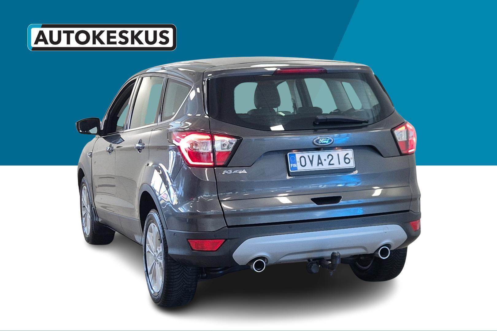FORD Kuga 7