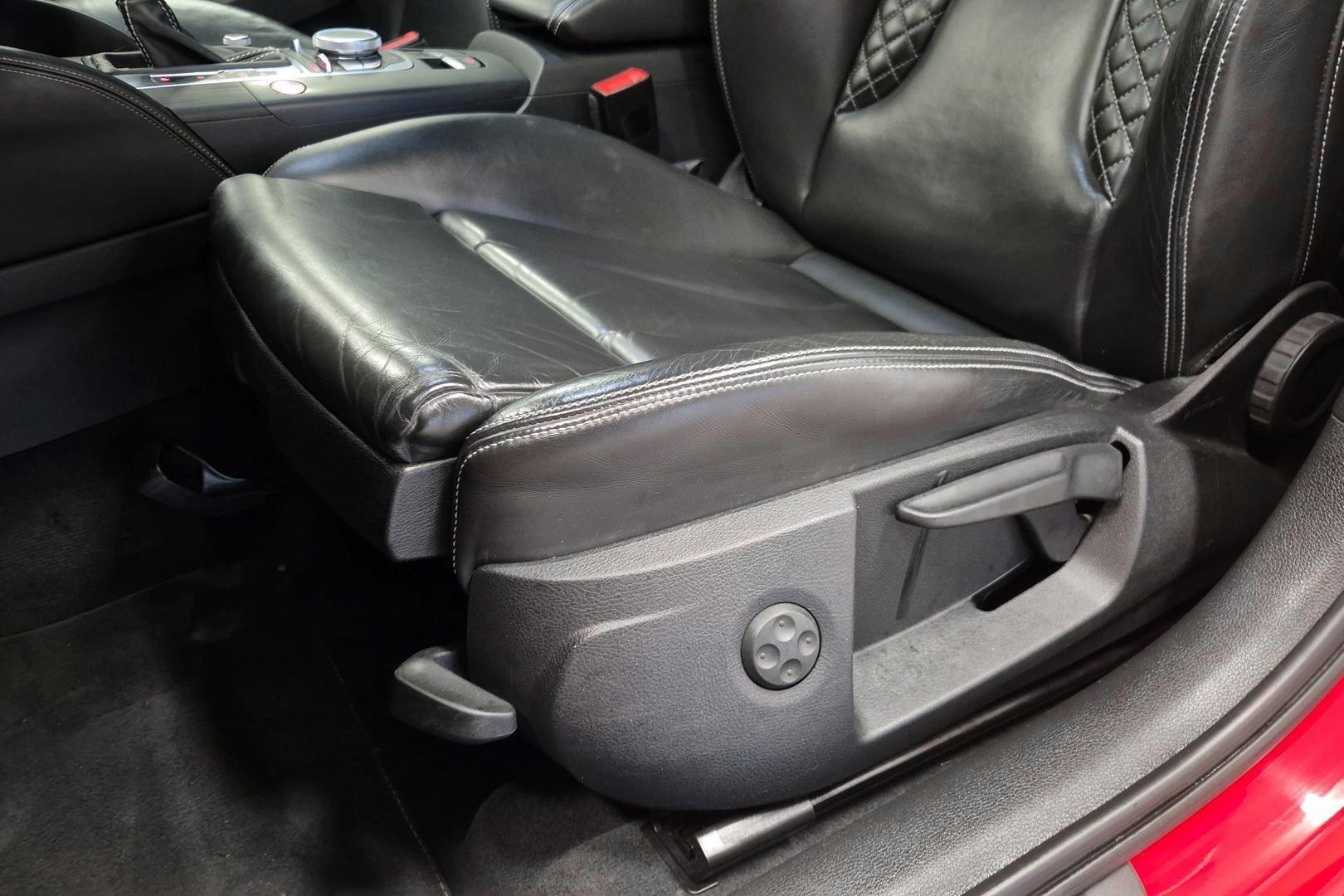 AUDI S3 2014