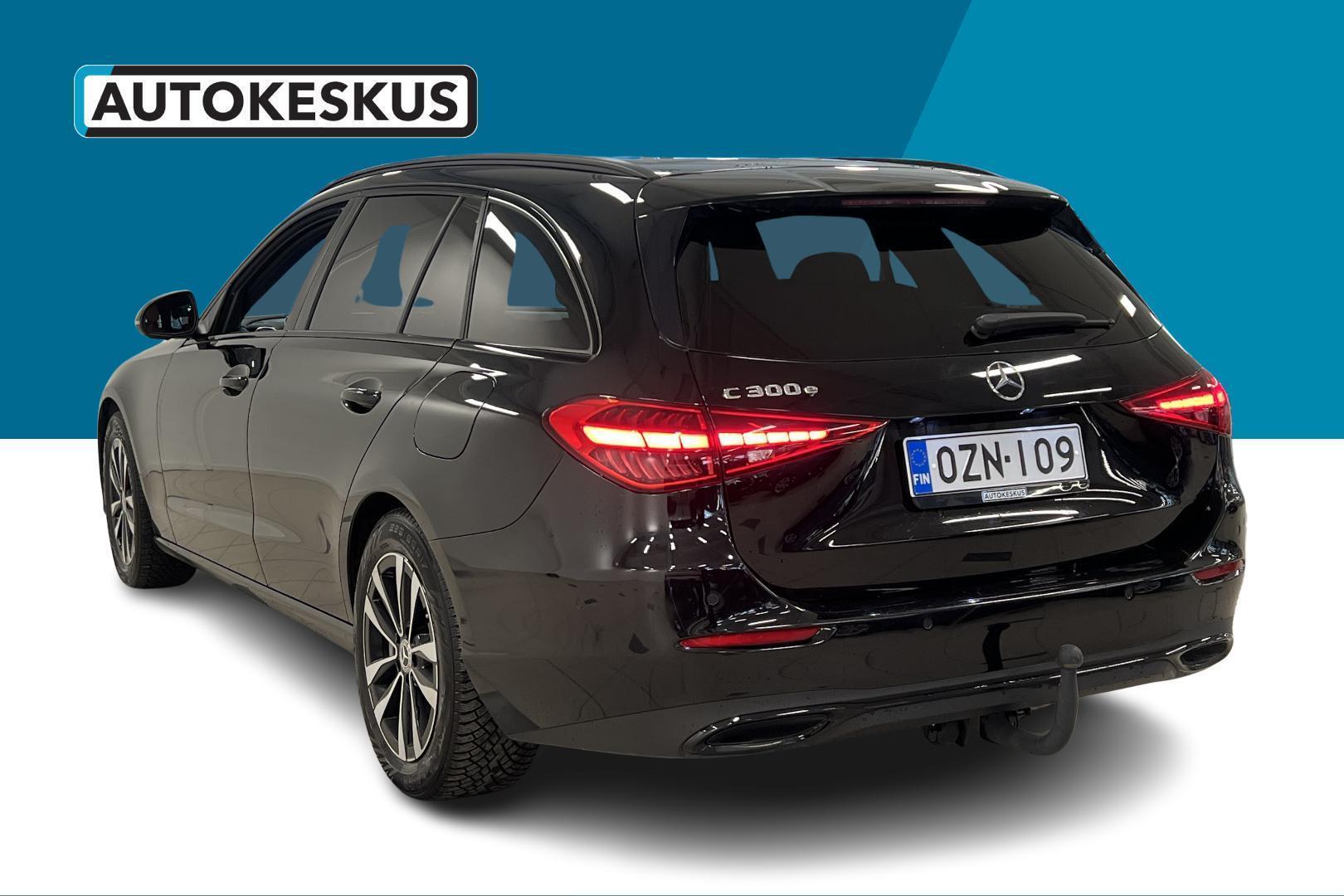 MERCEDES-BENZ C 2023