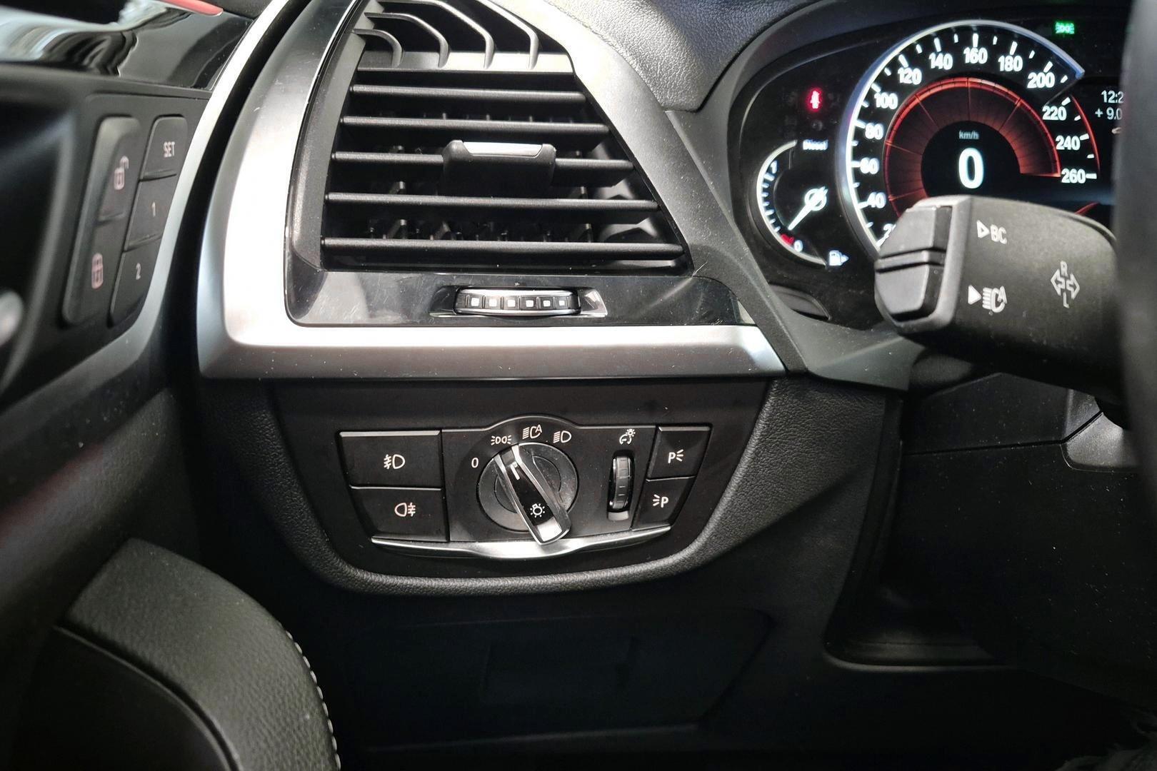 BMW X3 21