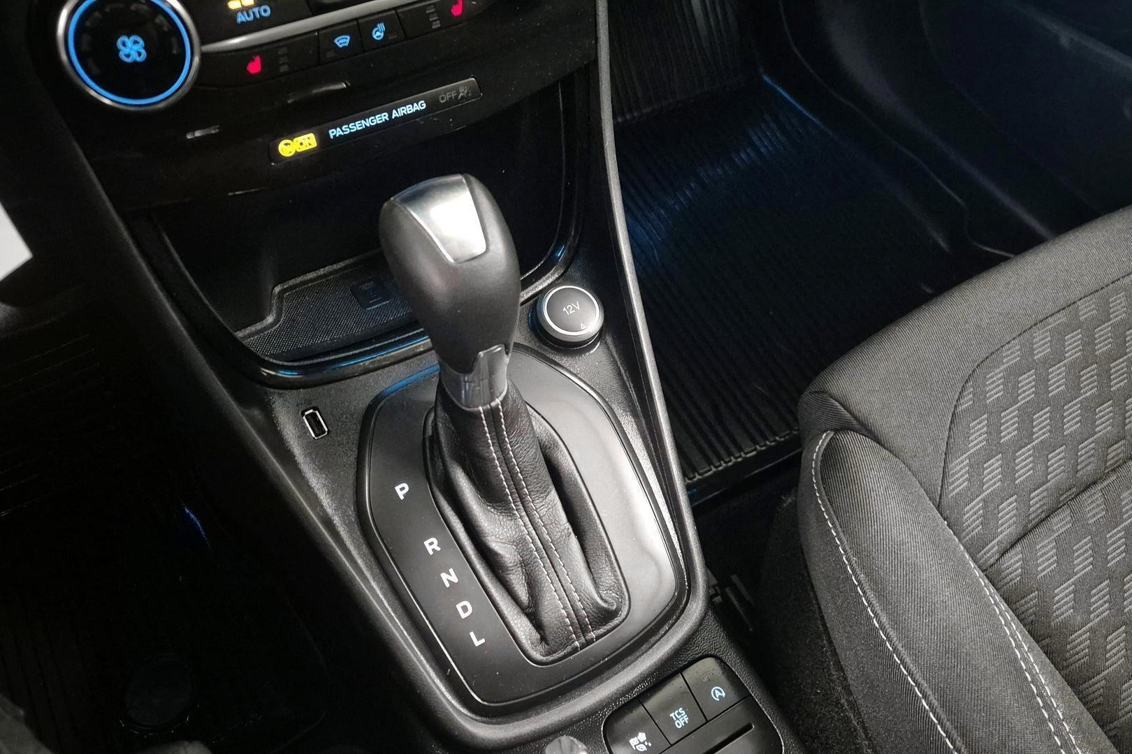 FORD Puma 18