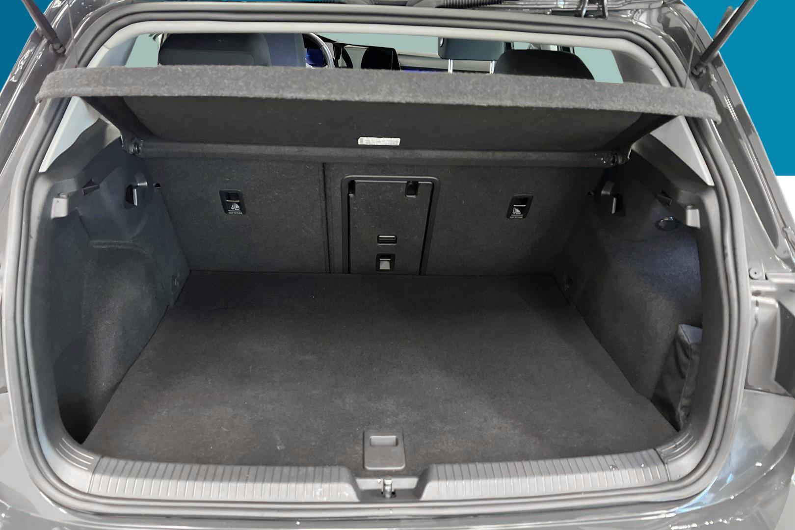 VOLKSWAGEN Golf 2020