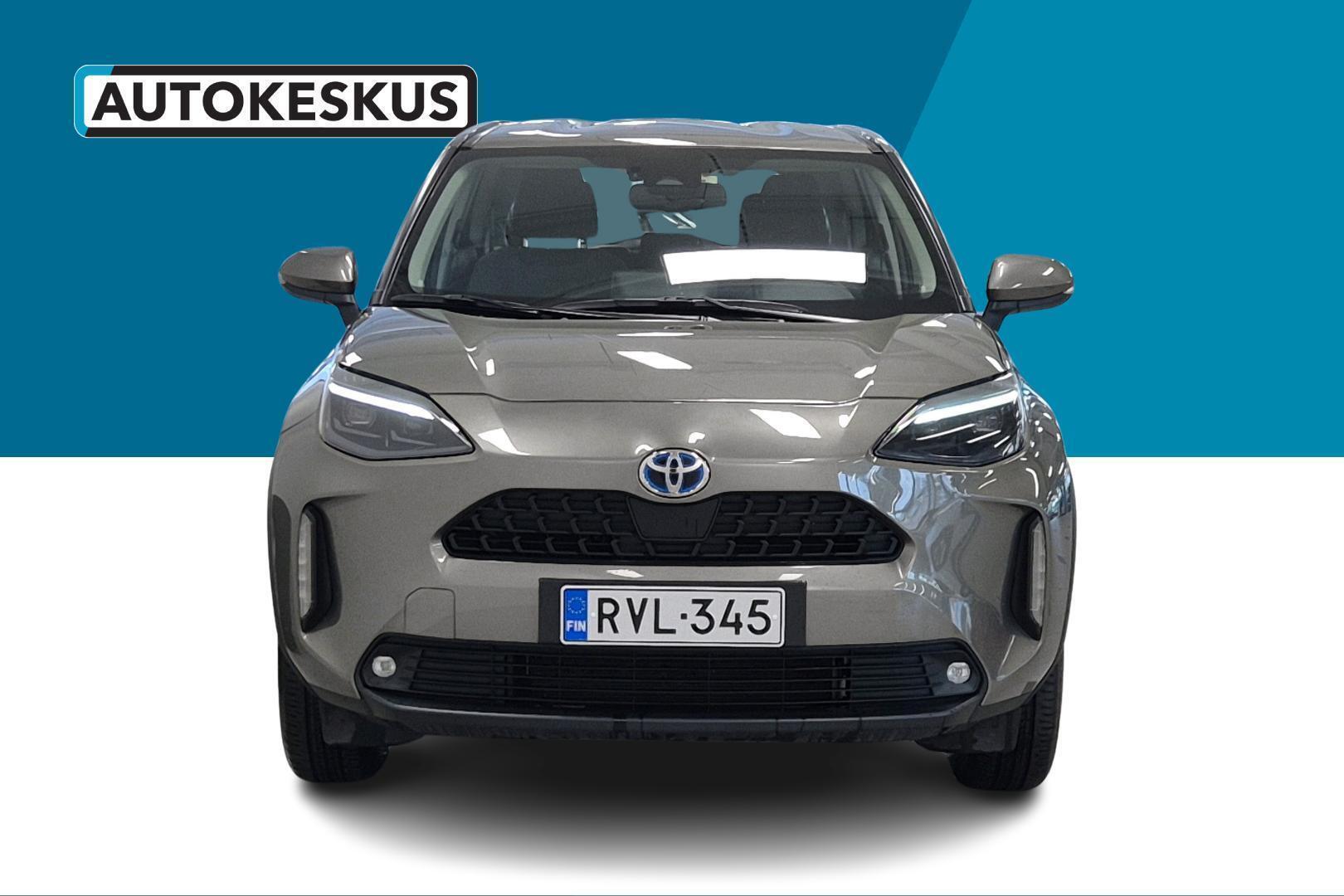 TOYOTA Yaris Cross 2023