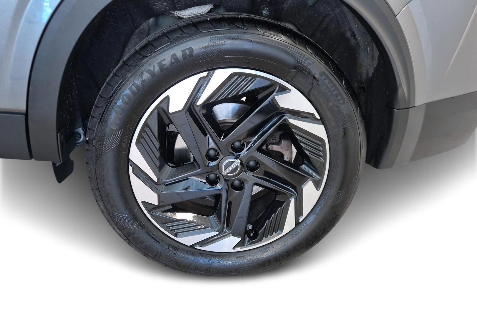 NISSAN Qashqai 2025