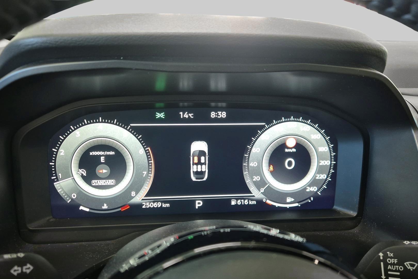 NISSAN Qashqai 2025