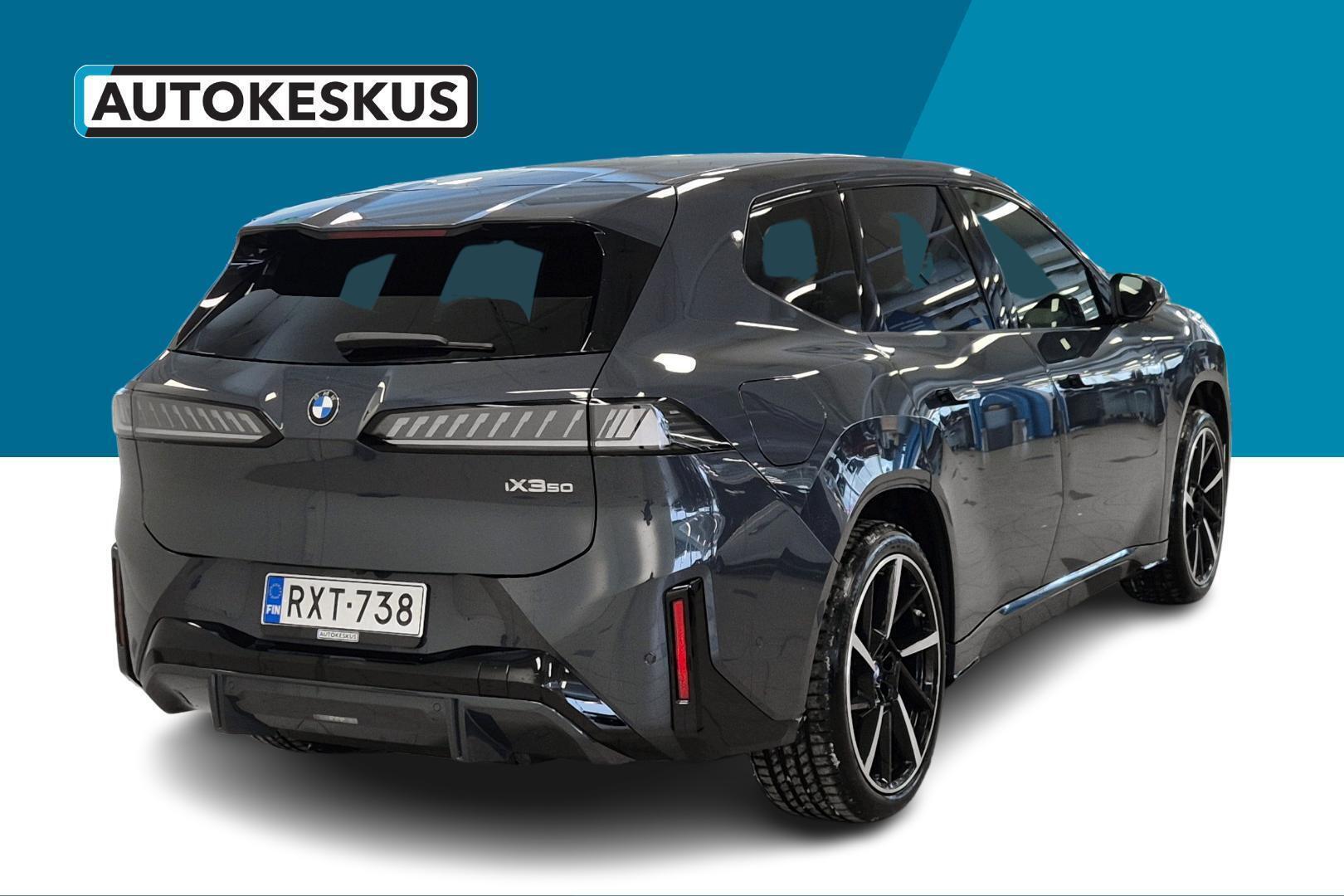 BMW iX3 2026
