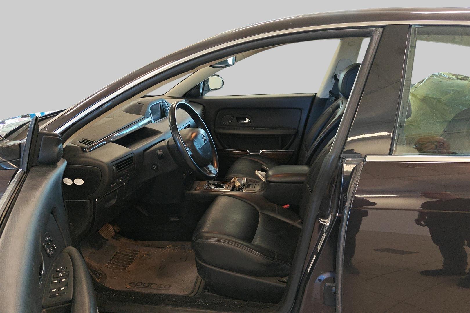 CITROEN C6 9