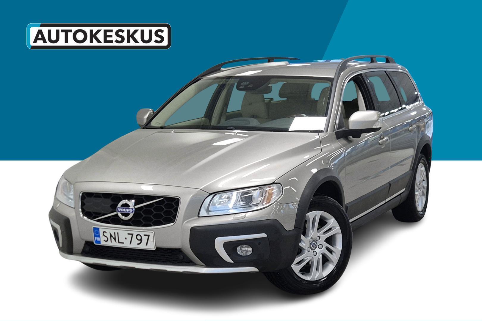 VOLVO XC70 1