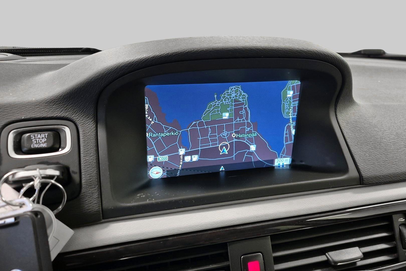 VOLVO XC70 15