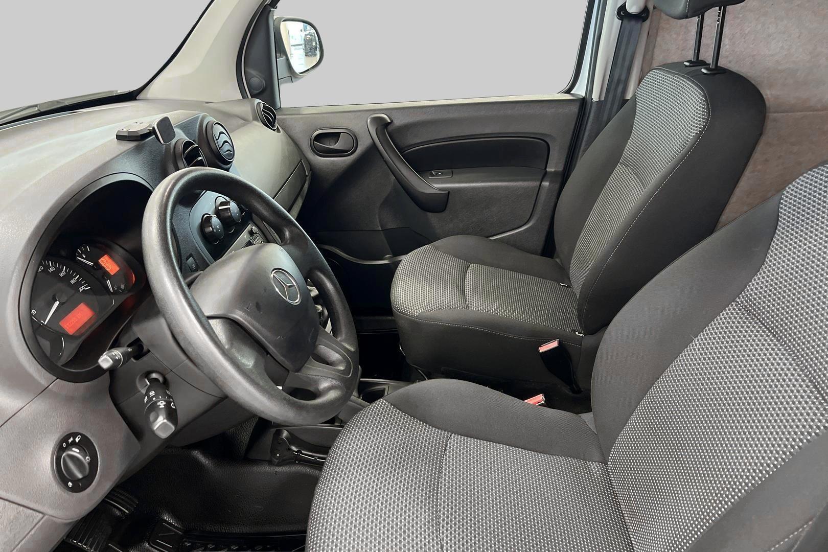 MERCEDES-BENZ Citan 2015