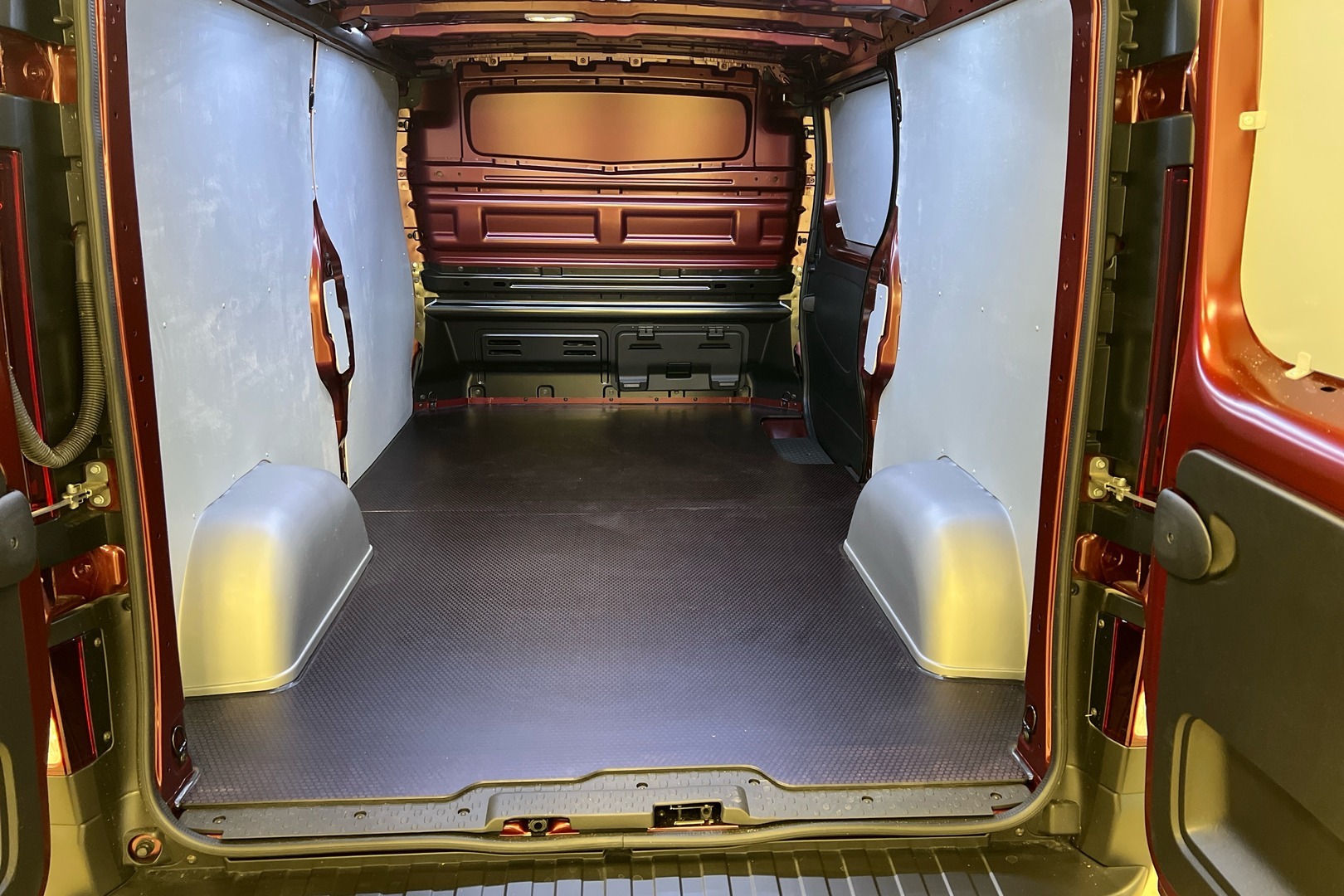 NISSAN Primastar 2025