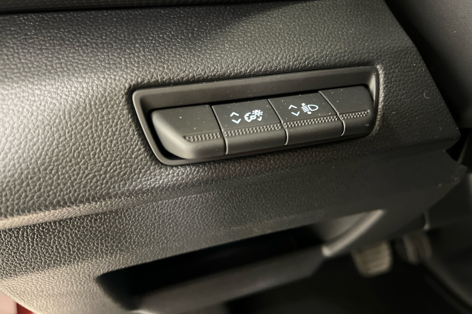 NISSAN Primastar 2025