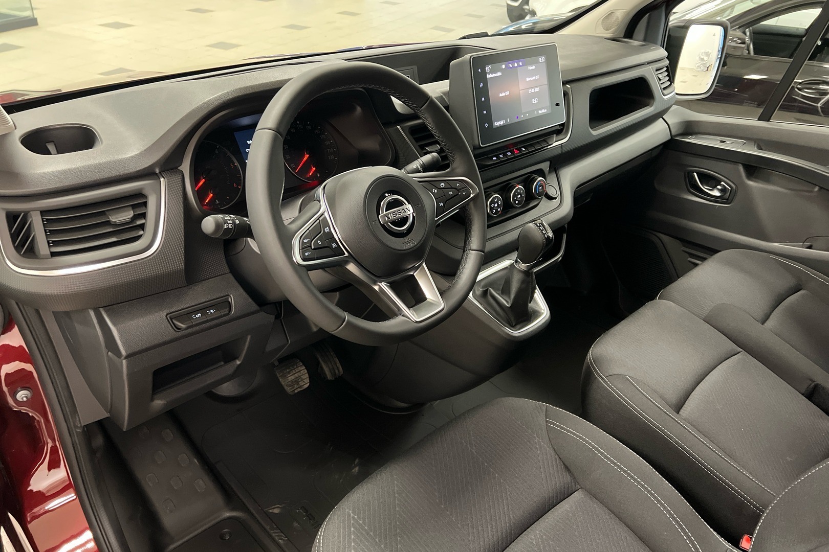 NISSAN Primastar 2025