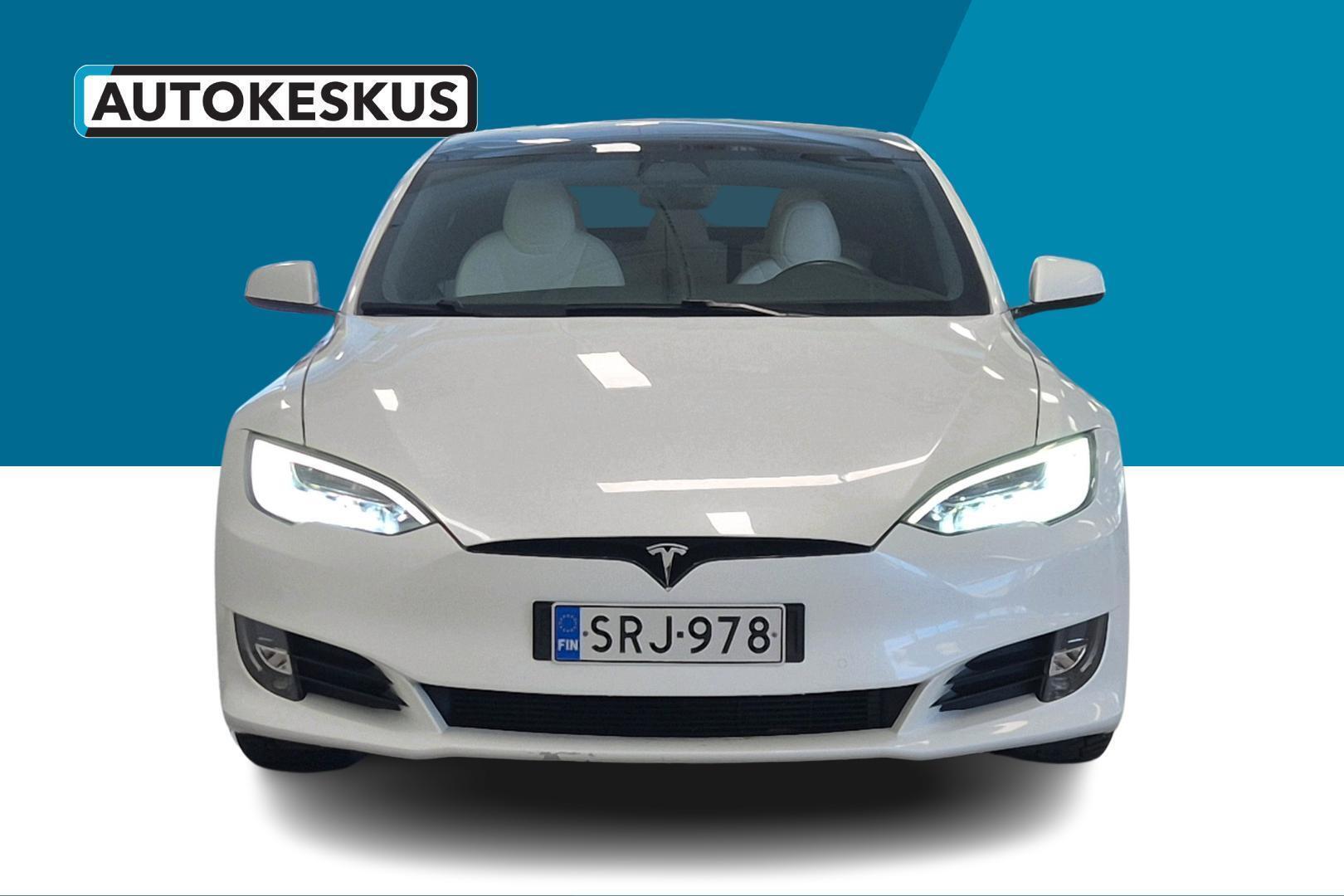 TESLA Model S 2020