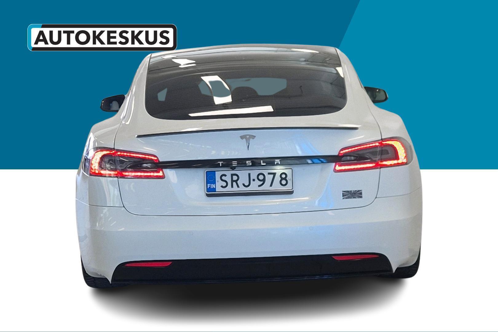 TESLA Model S 2020