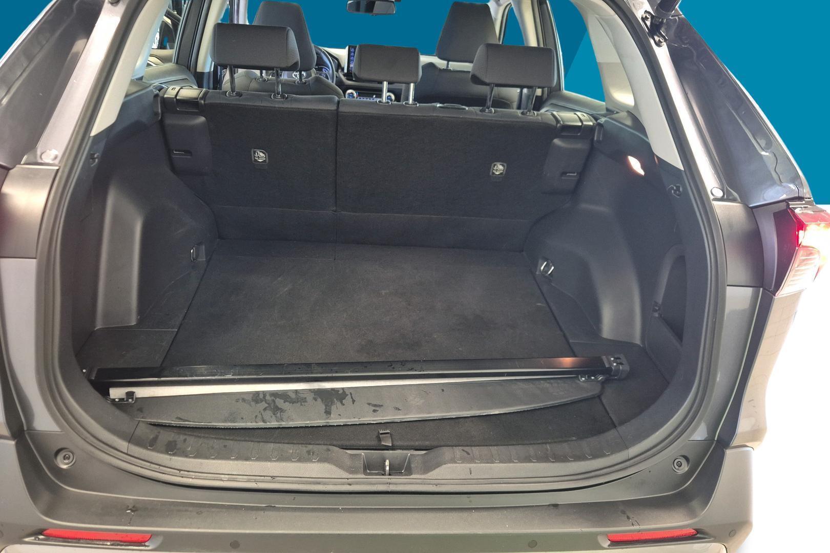TOYOTA RAV4 12