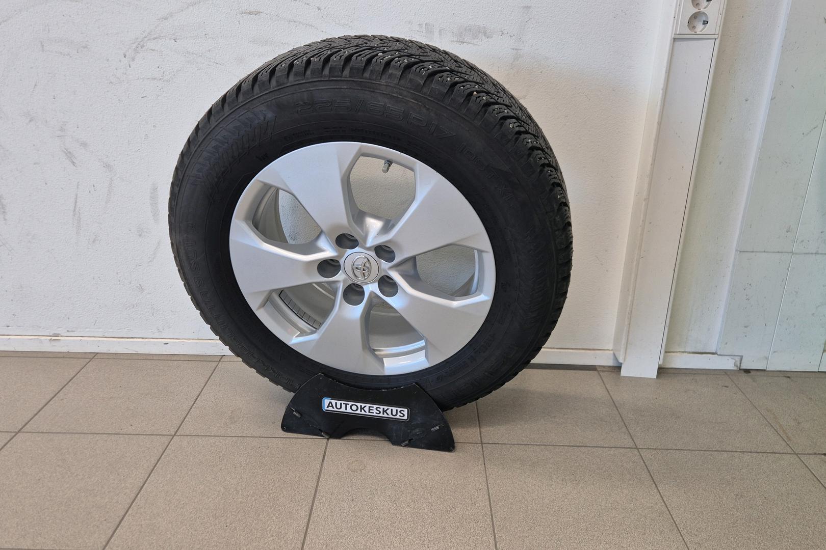 TOYOTA RAV4 23