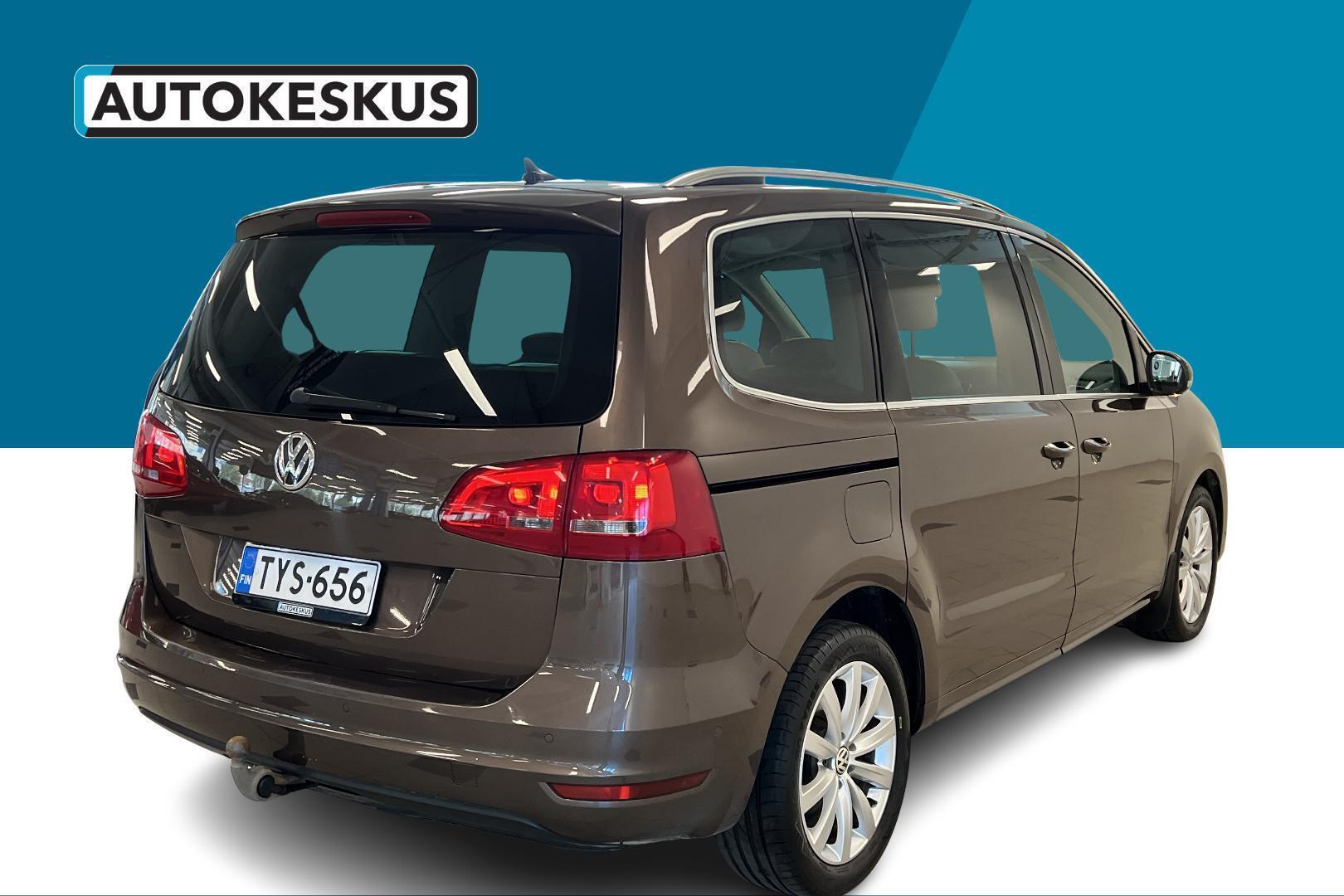 VOLKSWAGEN Sharan 2011