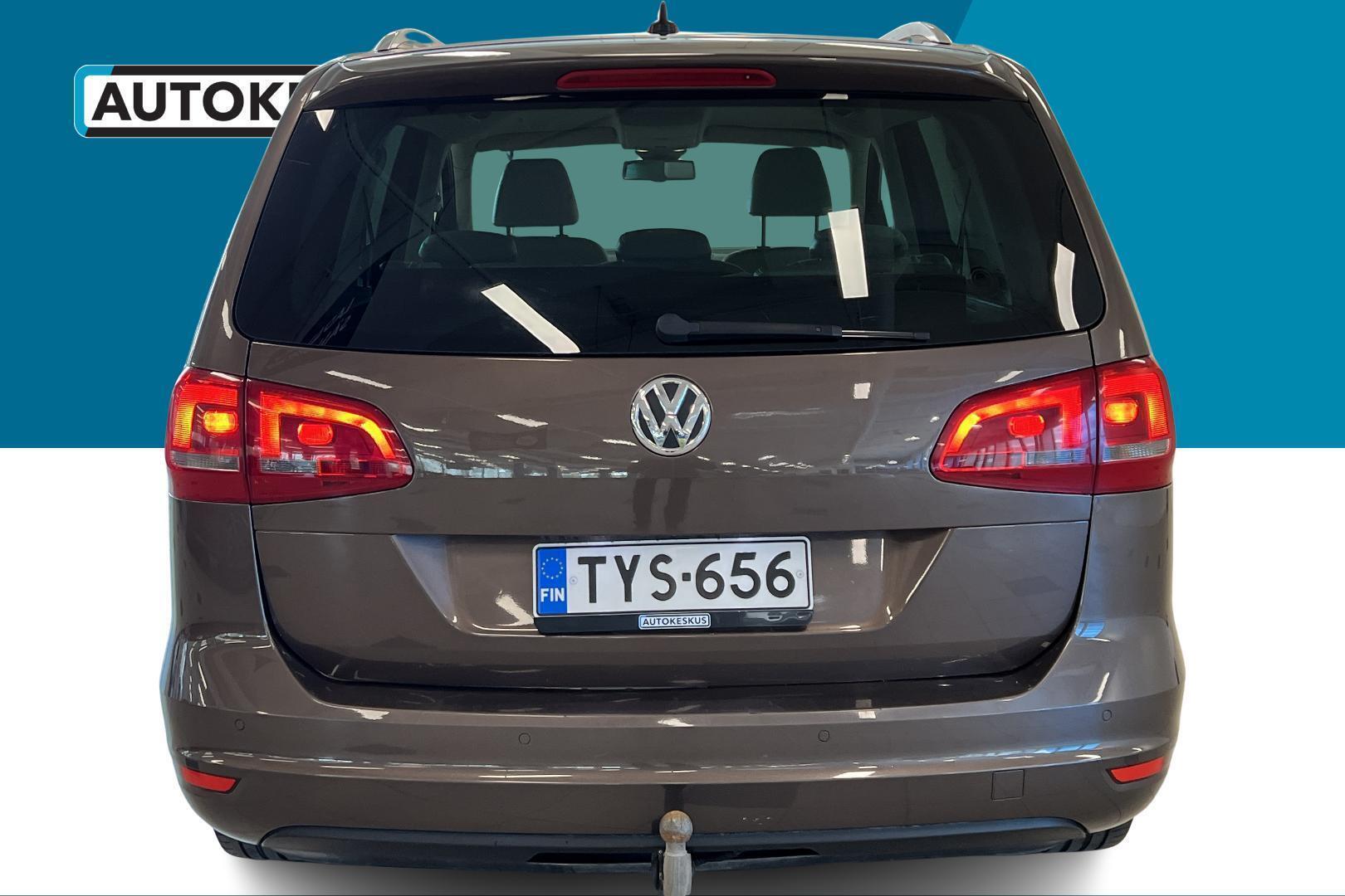 VOLKSWAGEN Sharan 2011