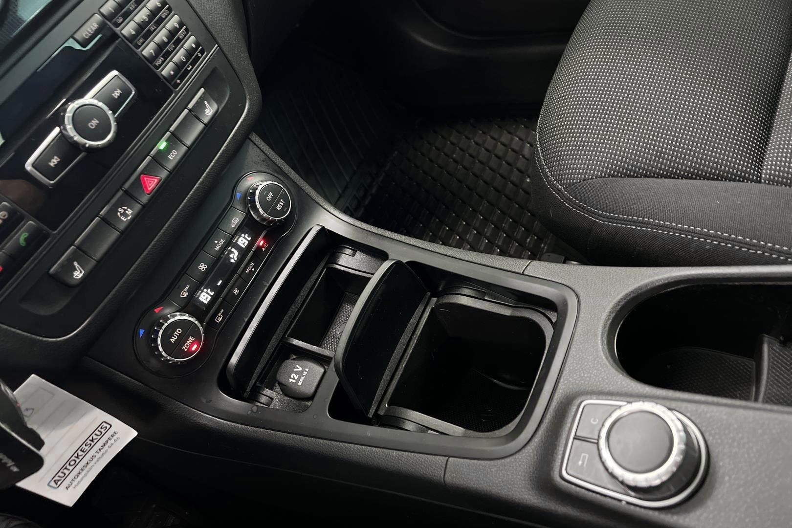 MERCEDES-BENZ B 2014