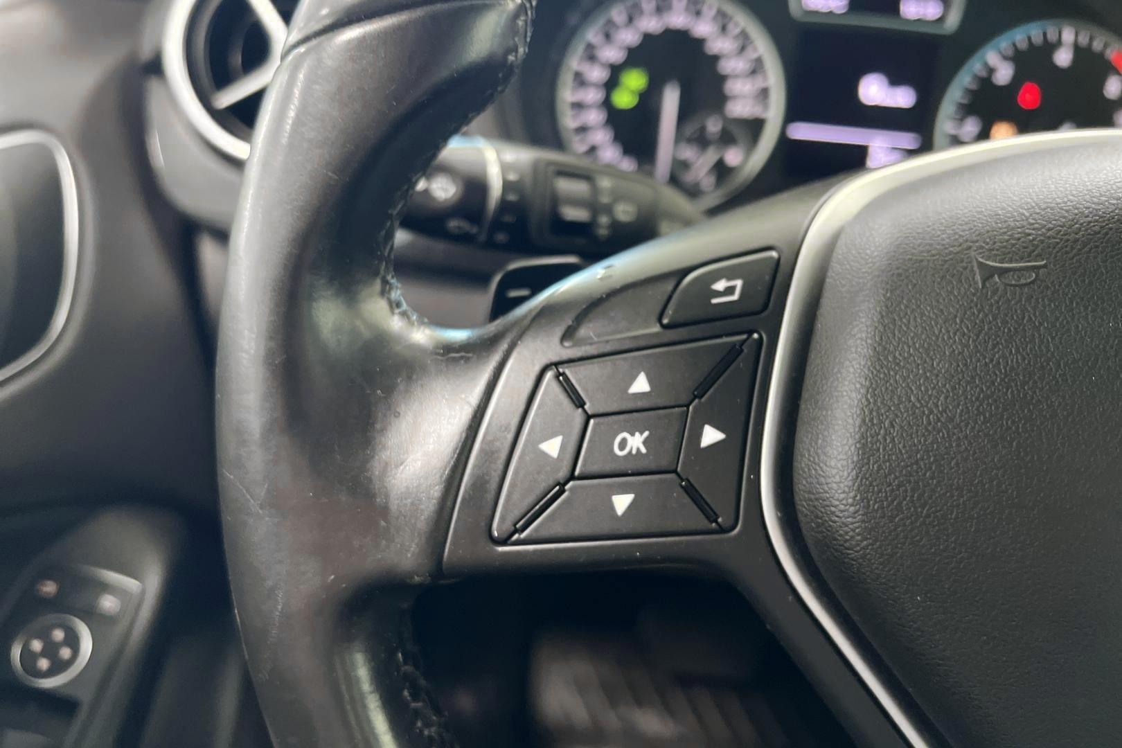 MERCEDES-BENZ B 2014