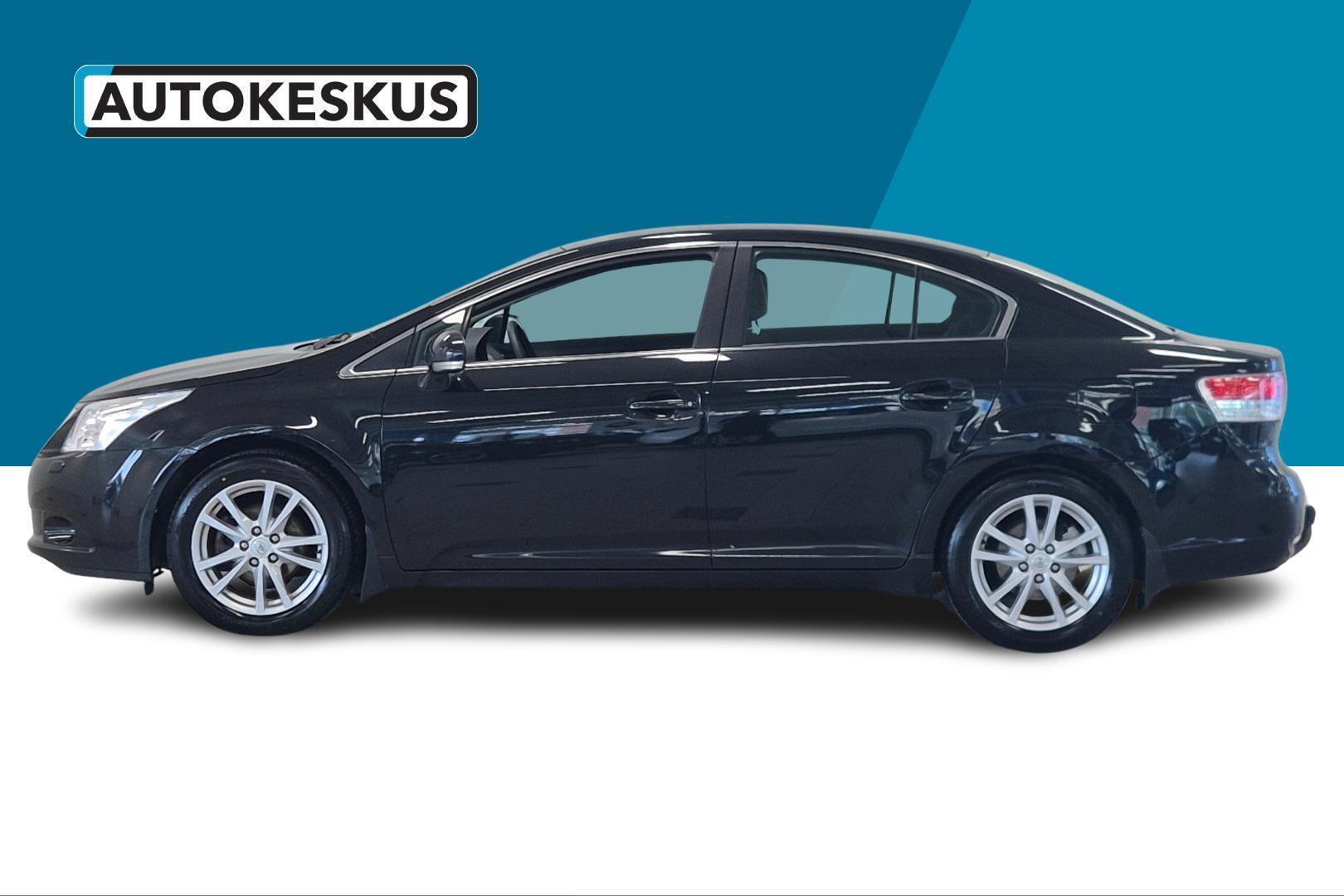 TOYOTA Avensis 2011