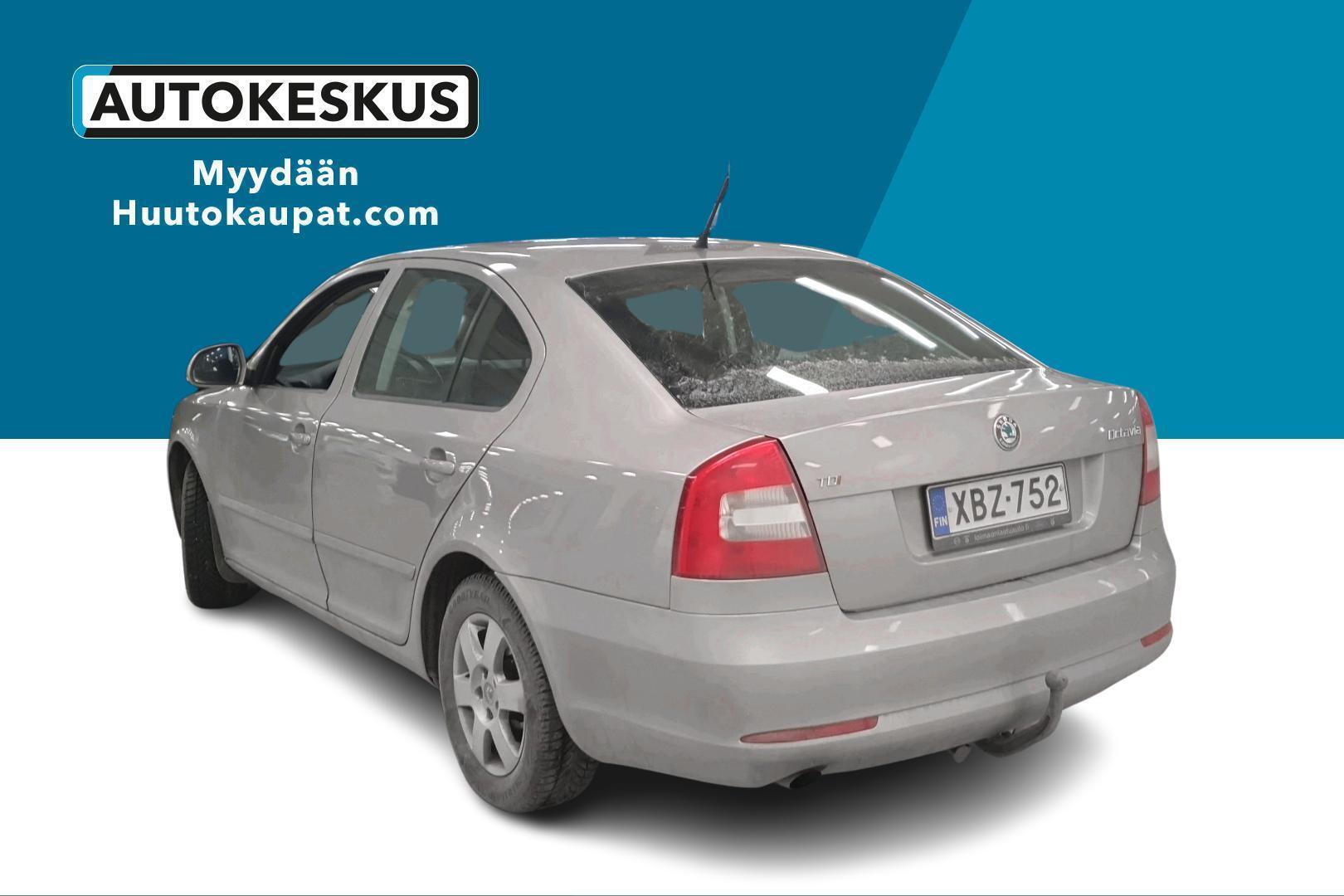 SKODA Octavia 2011