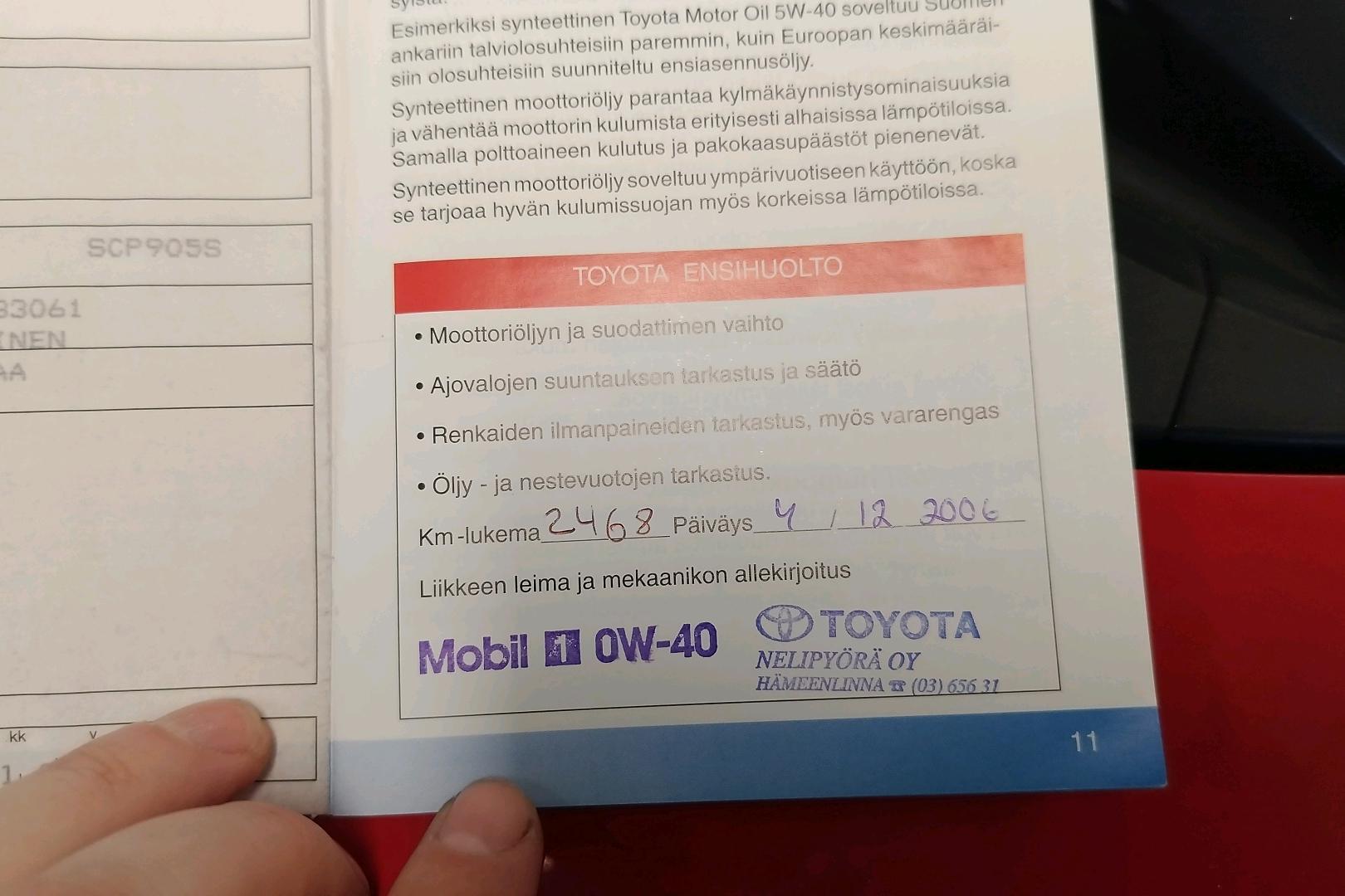 TOYOTA Yaris 2006