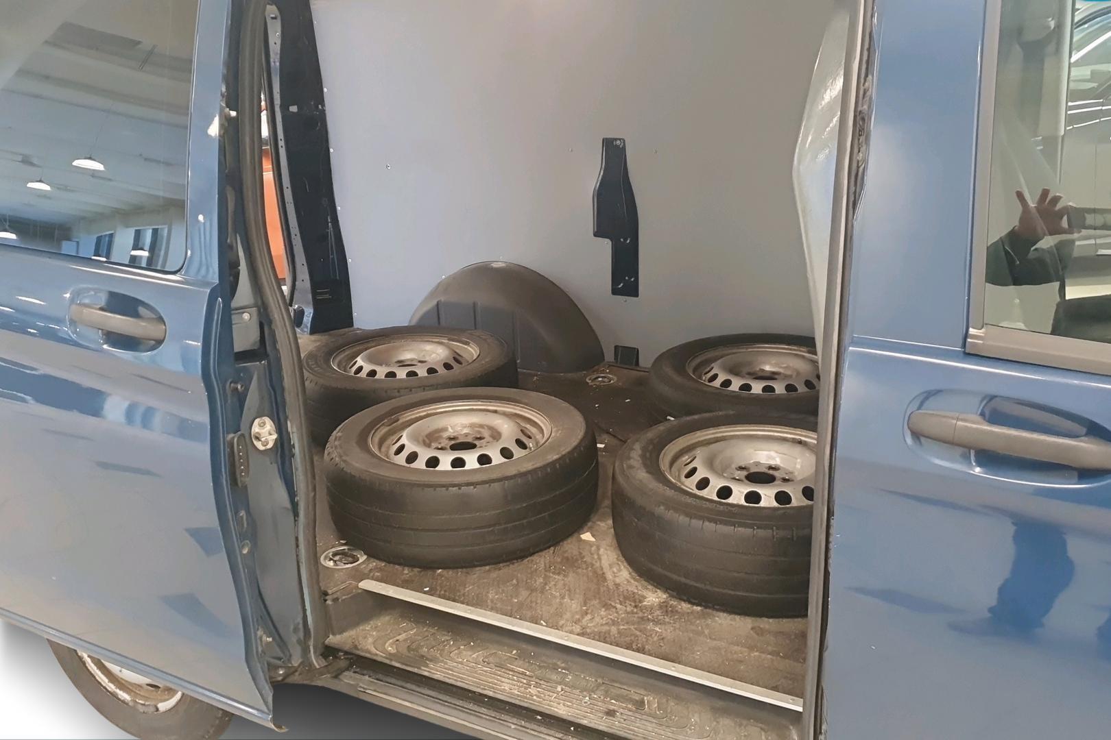 MERCEDES-BENZ Vito 2016